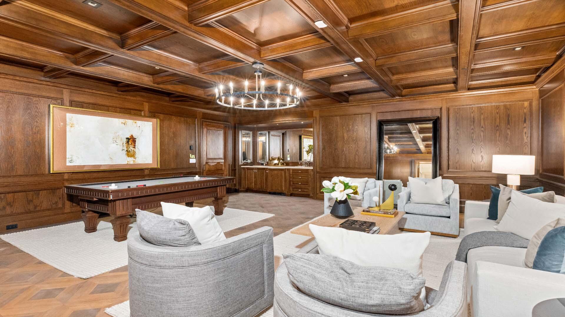 2315 S Ocean Blvd Palm Beach, FL 33480 2315 S Ocean Blvd Palm Beach, FL 33480
