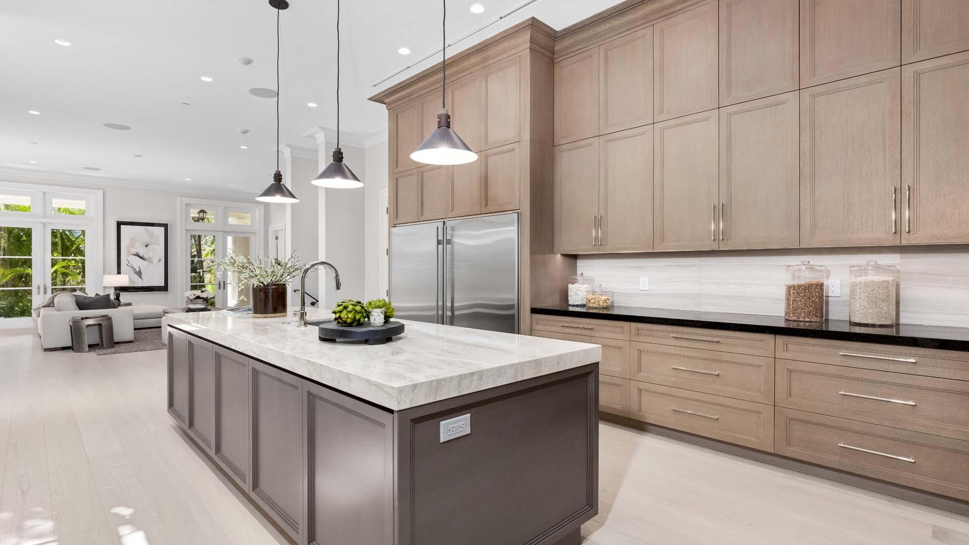 2315 S Ocean Blvd Palm Beach, FL 33480 2315 S Ocean Blvd Palm Beach, FL 33480