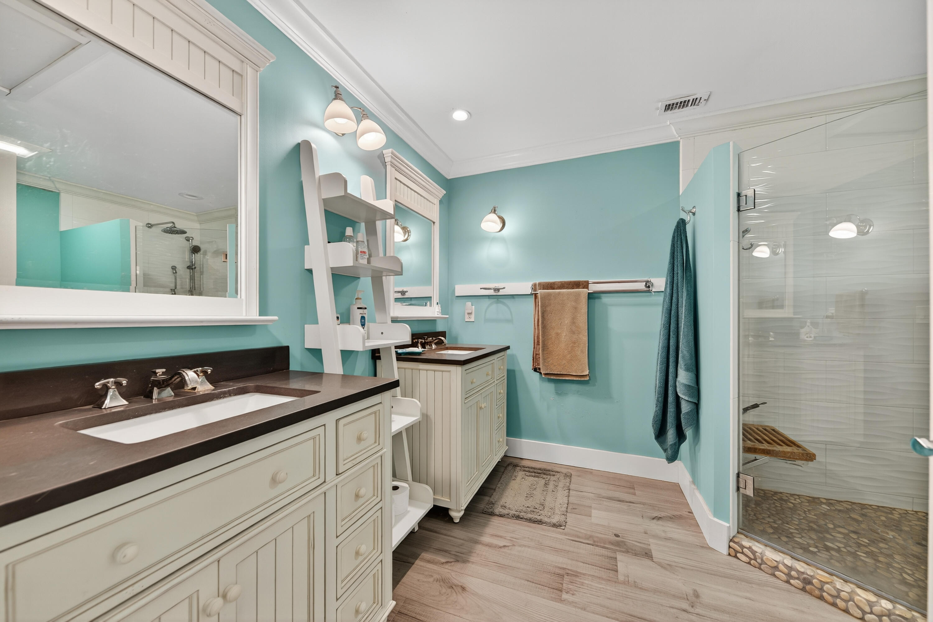 18360 SE Lakeside Tequesta, FL 33469