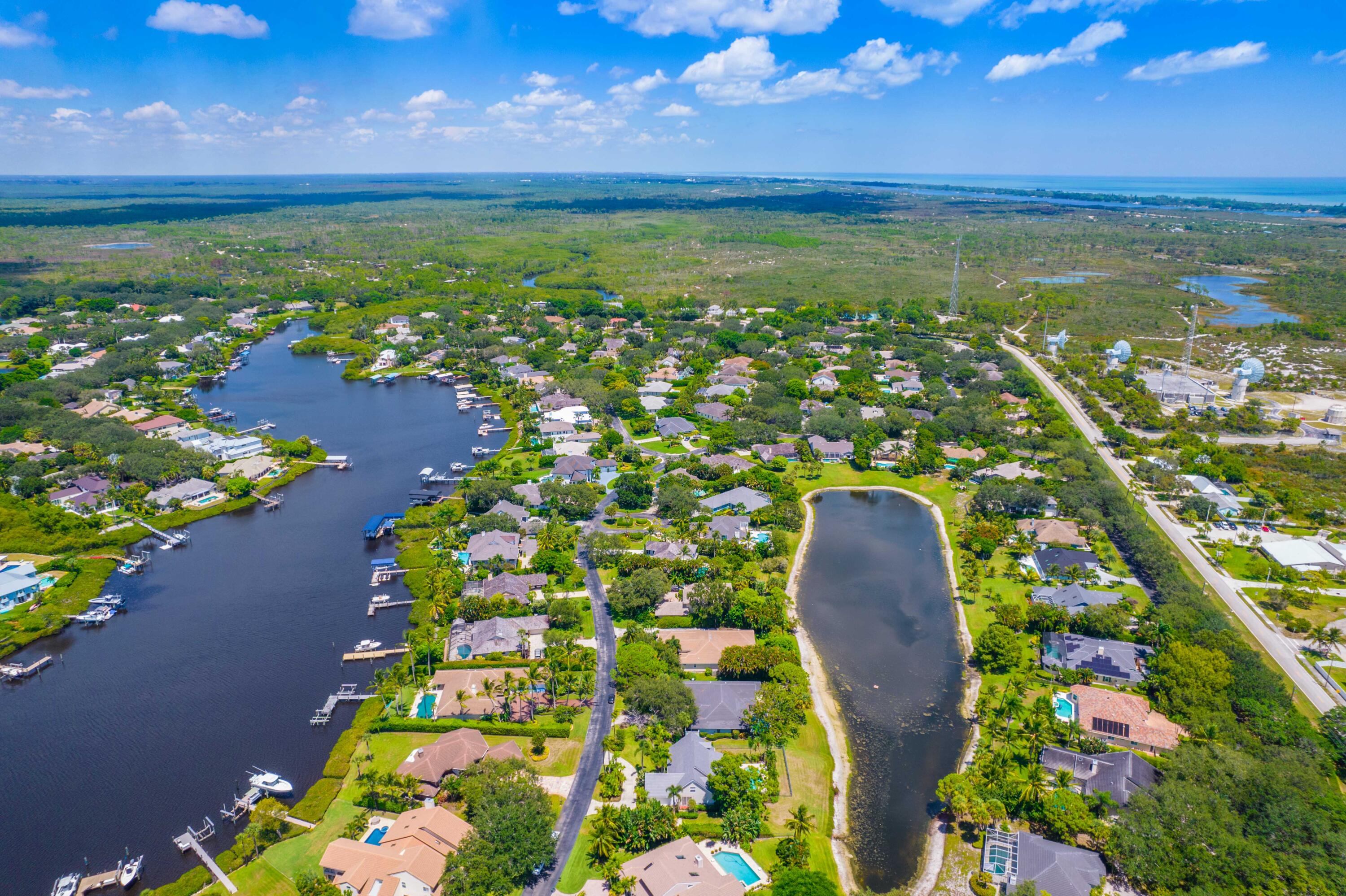 18360 SE Lakeside Tequesta, FL 33469