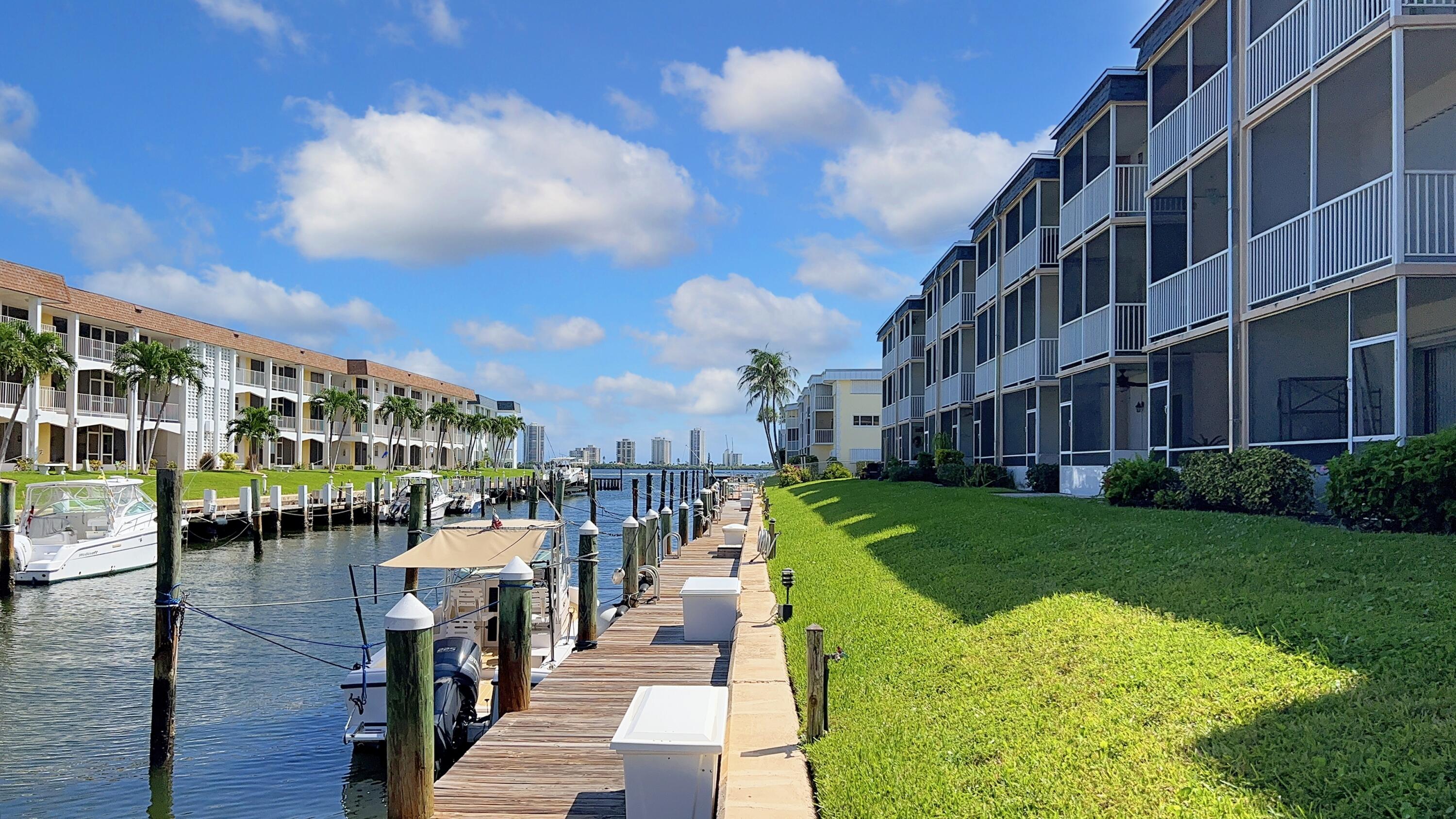 111 Doolen Ct #301