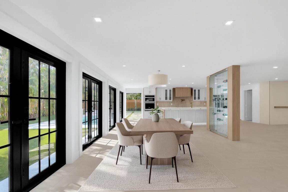 391 W Riverside Tequesta, FL 33469