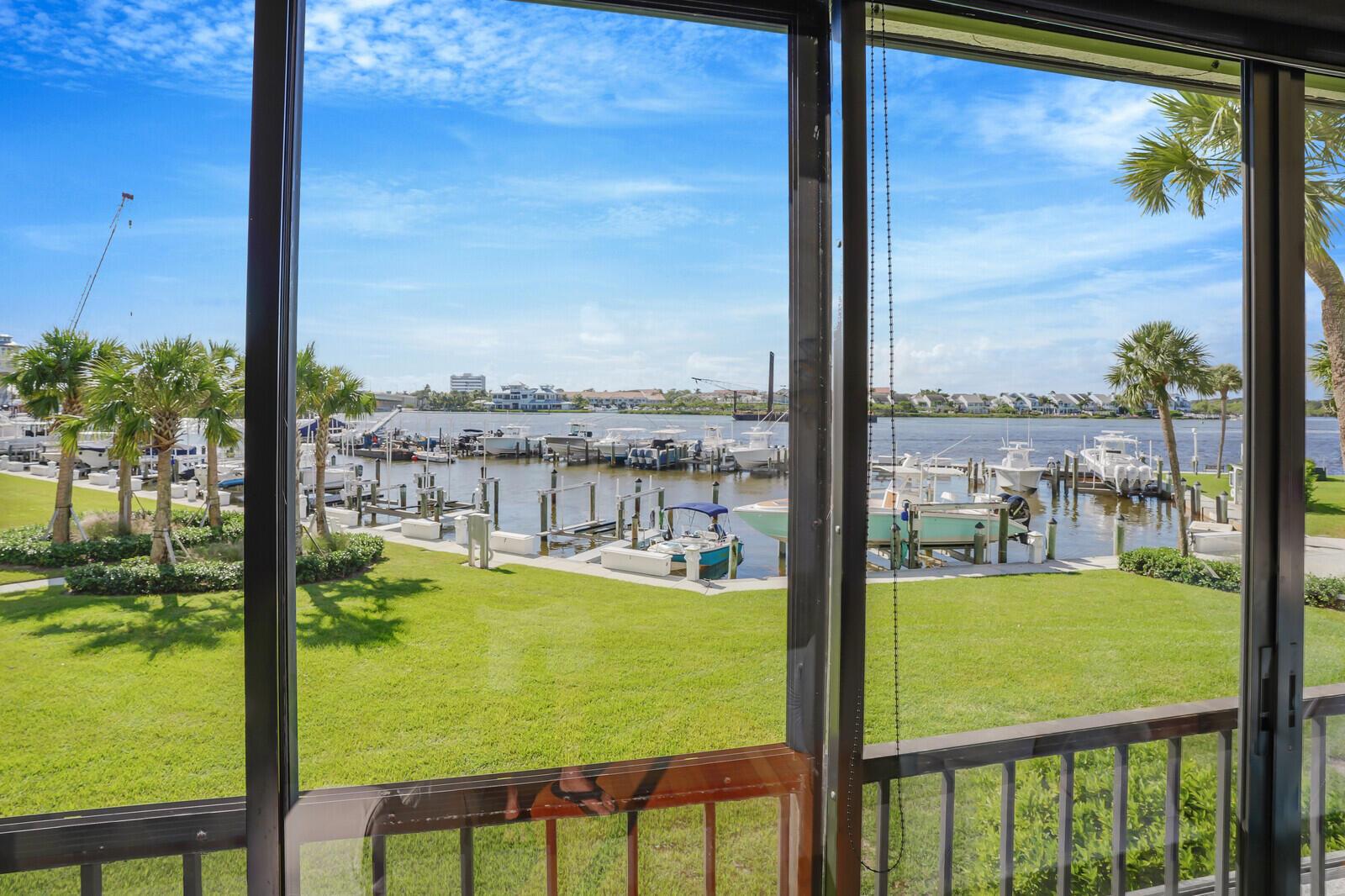 1648 Jupiter Cv Dr #209 Jupiter, FL 33469