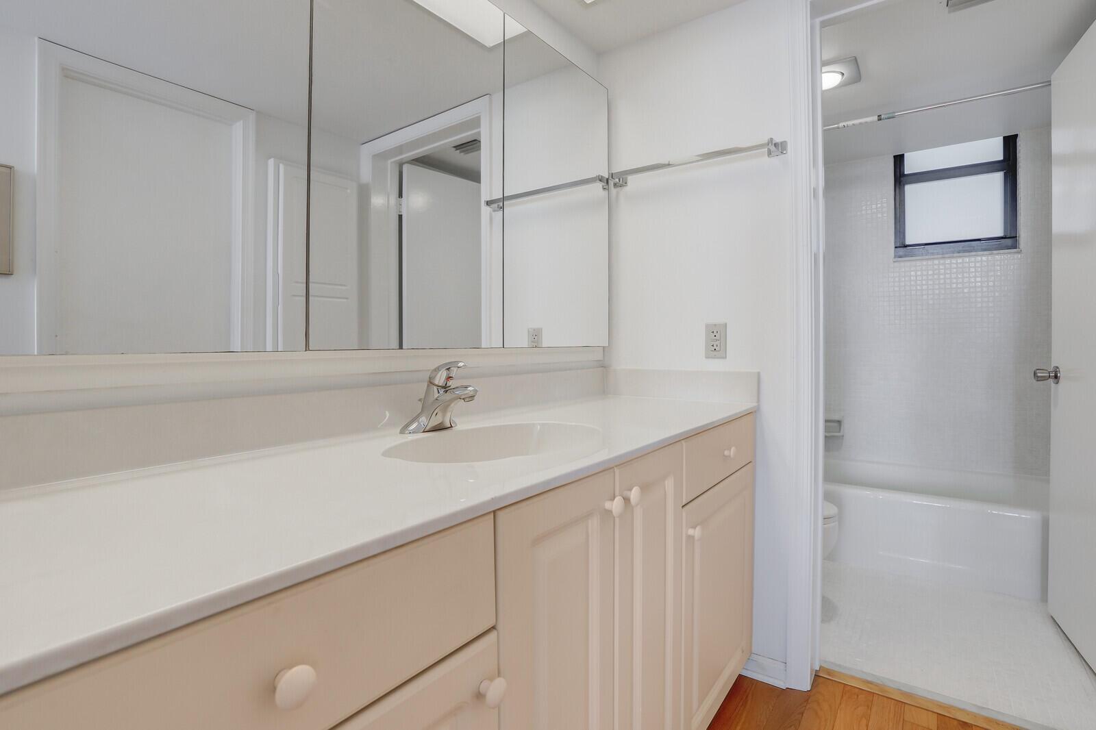 1648 Jupiter Cv Dr #209 Jupiter, FL 33469