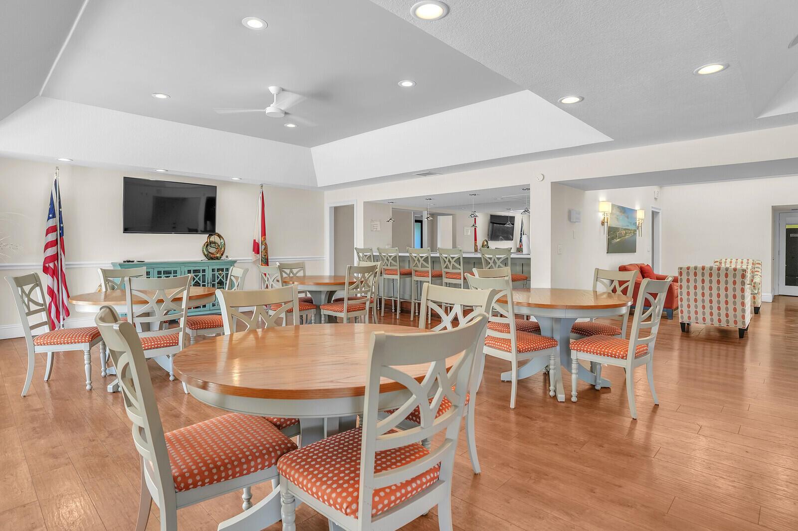 1648 Jupiter Cv Dr #209 Jupiter, FL 33469