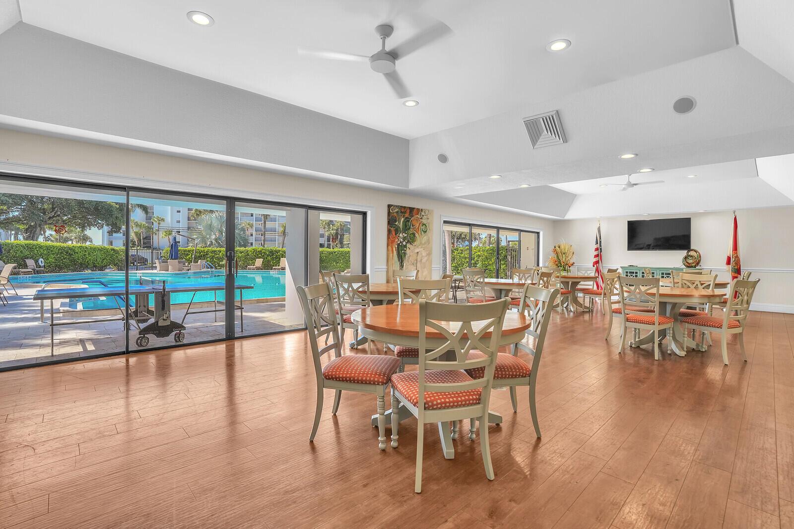 1648 Jupiter Cv Dr #209 Jupiter, FL 33469