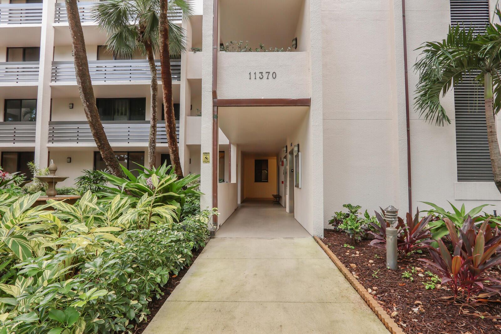 11370 Twelve Oaks Way #412