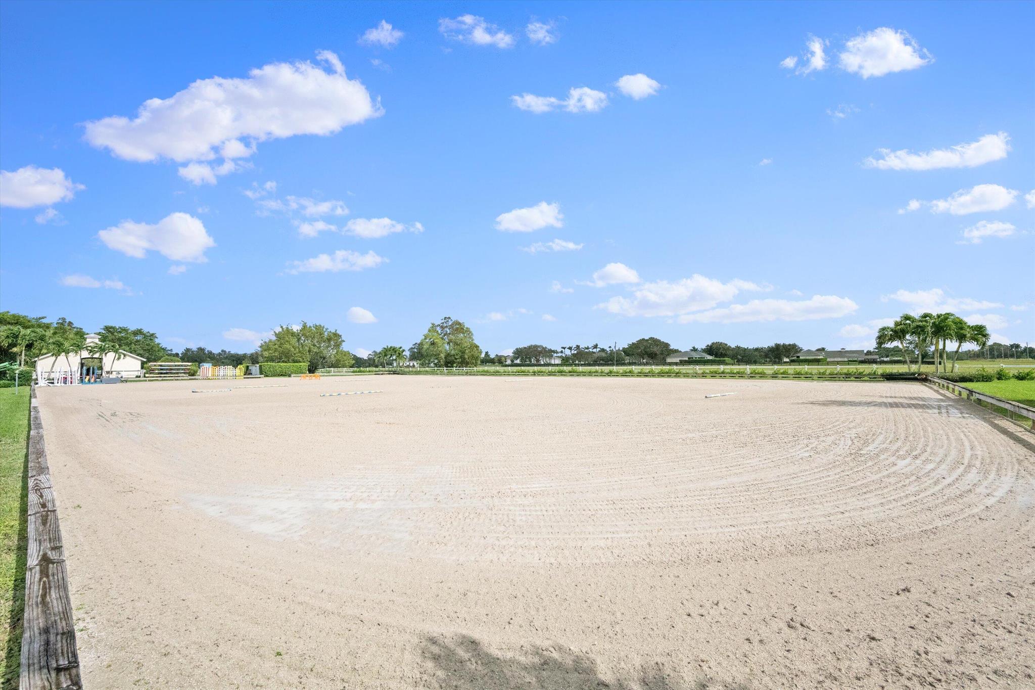 15416 Sunnyland Ln #Barn Wellington, FL 33414