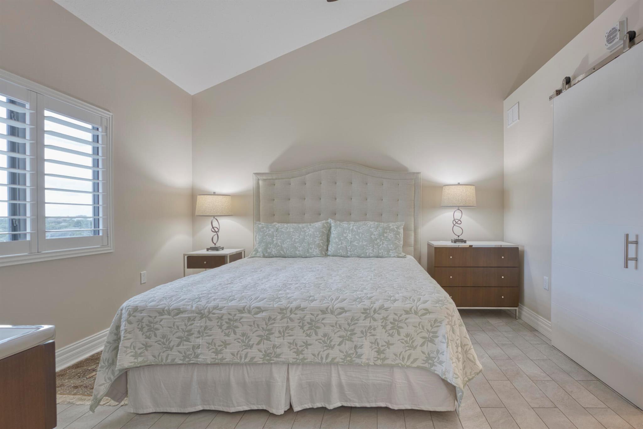 301 Ocean Blfs Blvd #5040 Jupiter, FL 33477