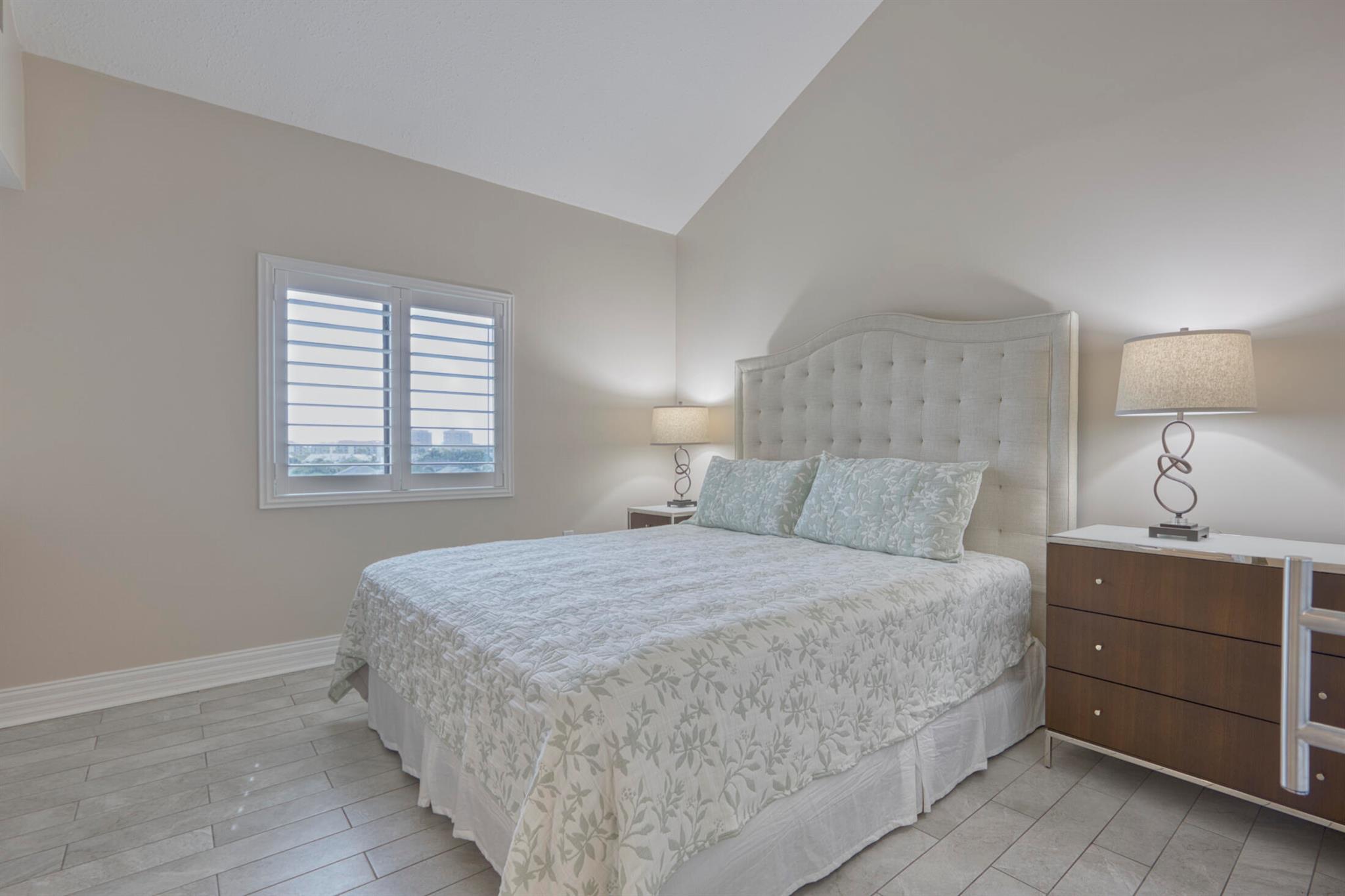 301 Ocean Blfs Blvd #5040 Jupiter, FL 33477