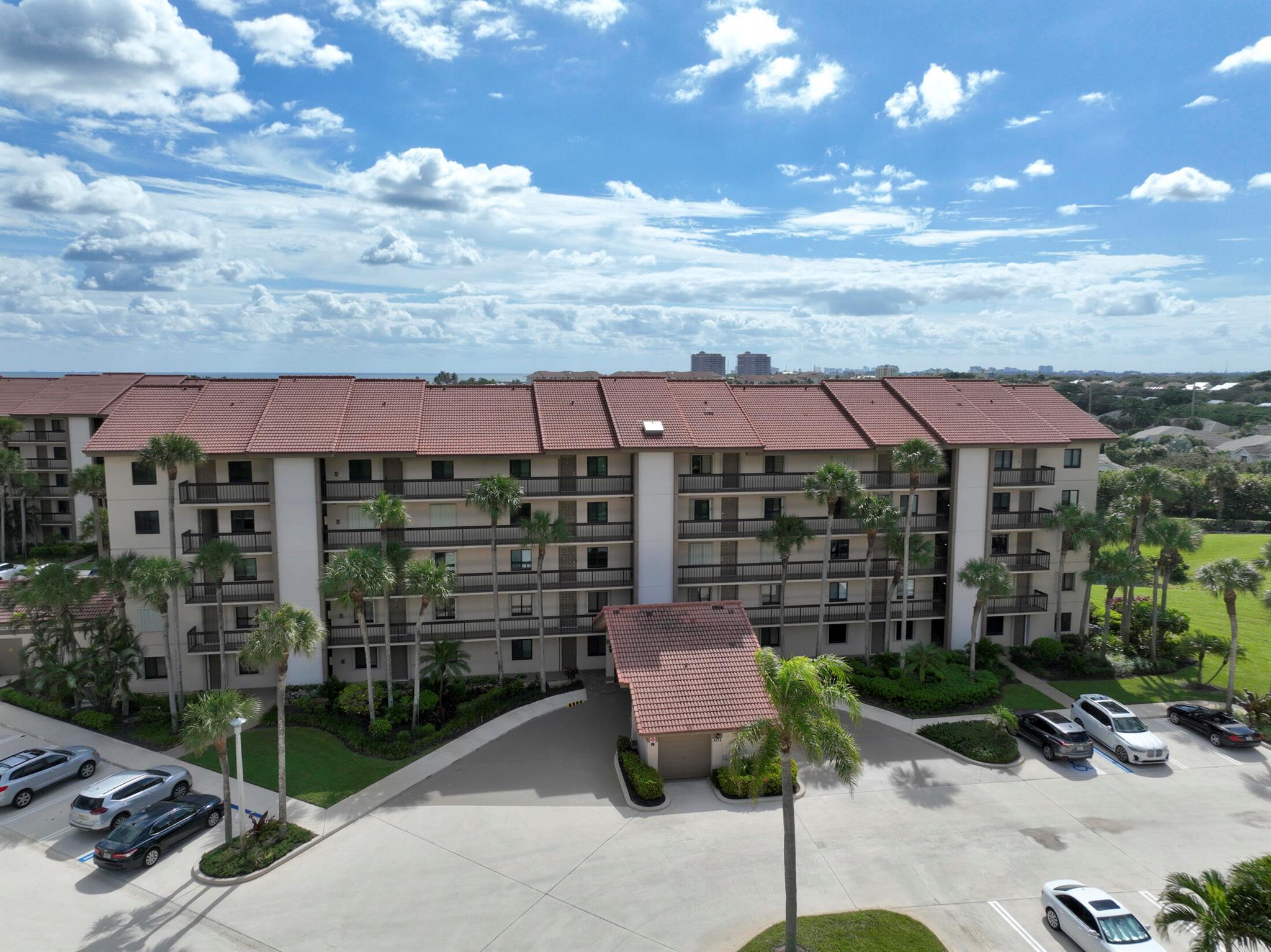 301 Ocean Blfs Blvd #5040 Jupiter, FL 33477