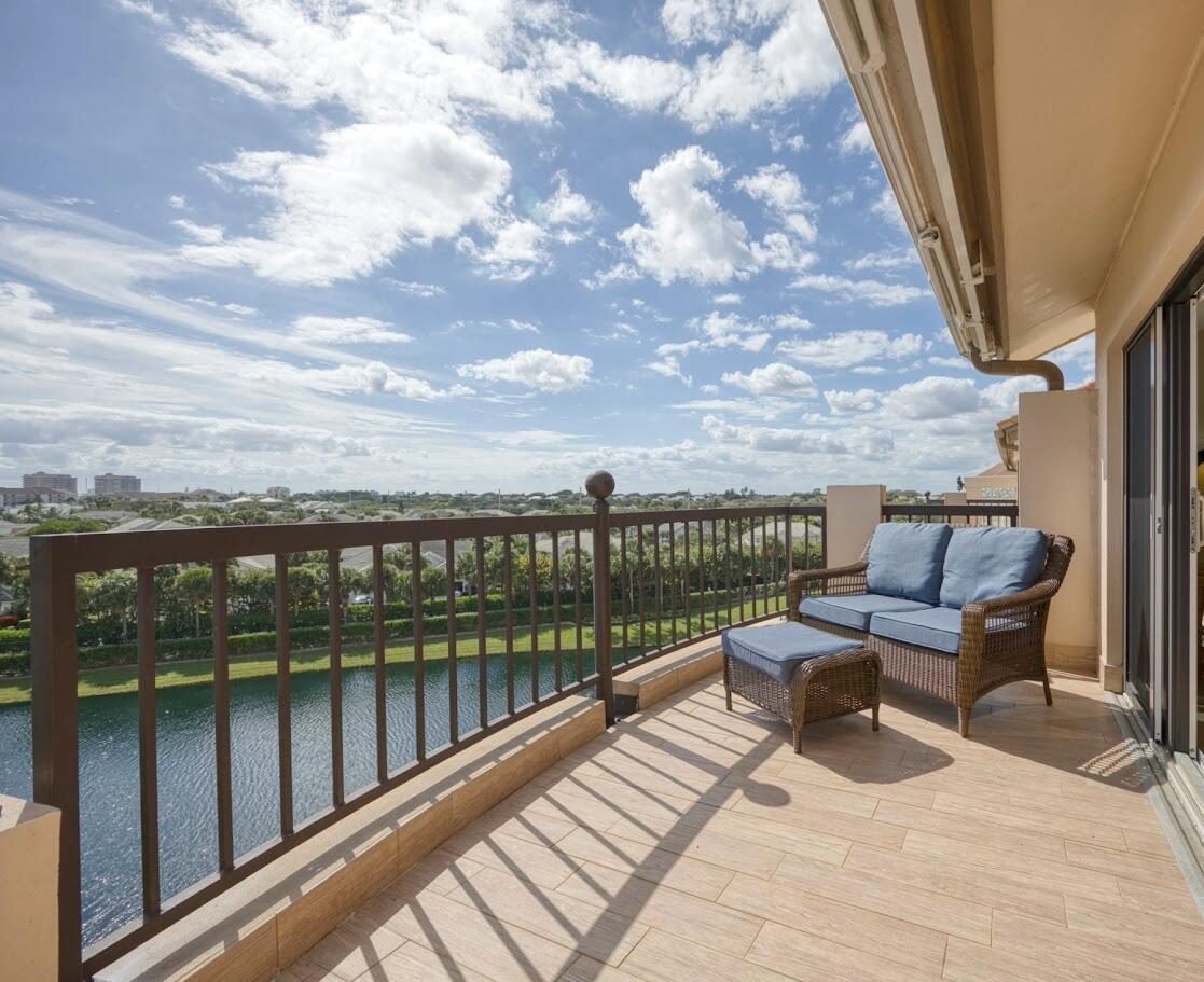 301 Ocean Blfs Blvd #5040 Jupiter, FL 33477