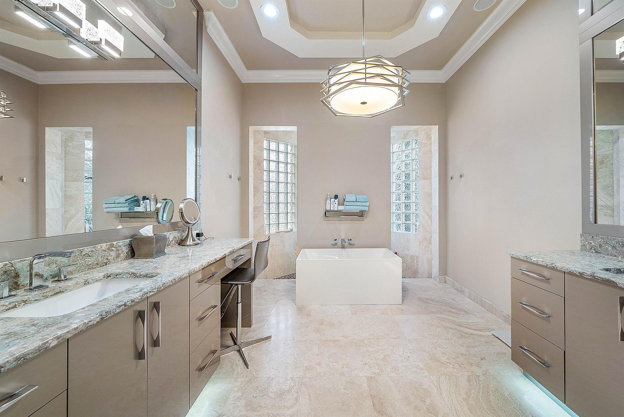 9161 Equus Cir Boynton Beach, FL 33472