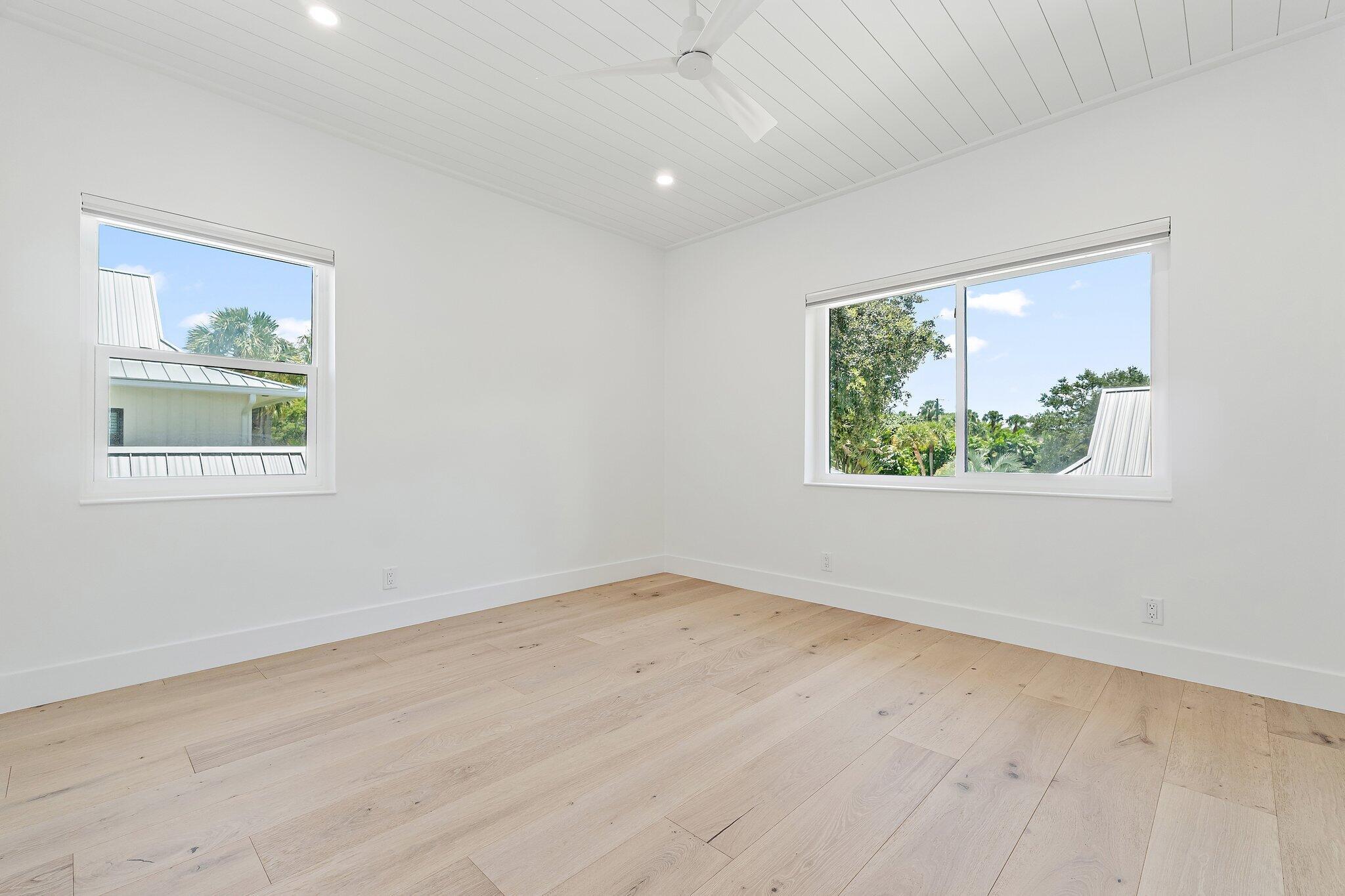 851 Saturn St #F Jupiter, FL 33477