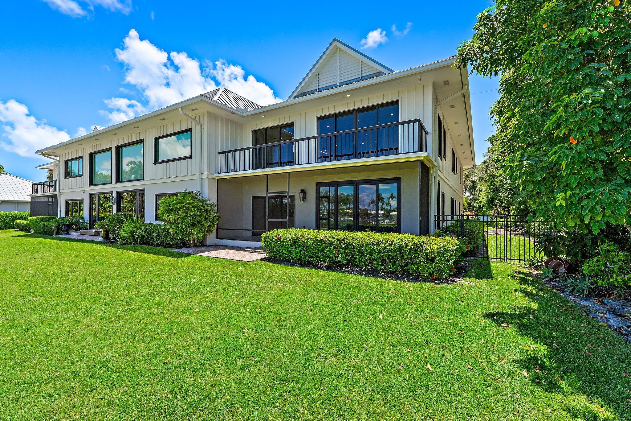 851 Saturn St #F Jupiter, FL 33477