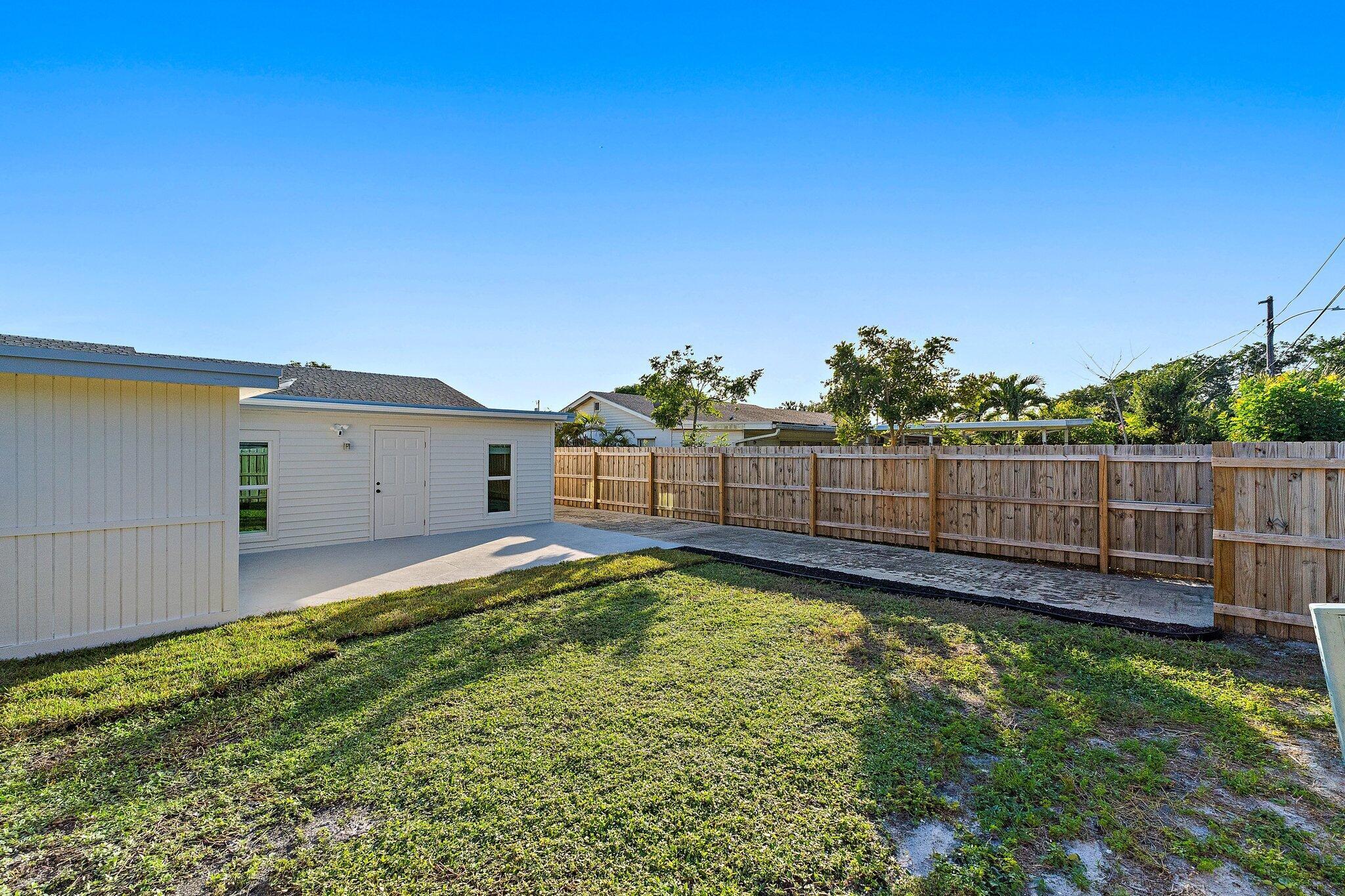 1015 Riverwood Ln Jupiter, FL 33458