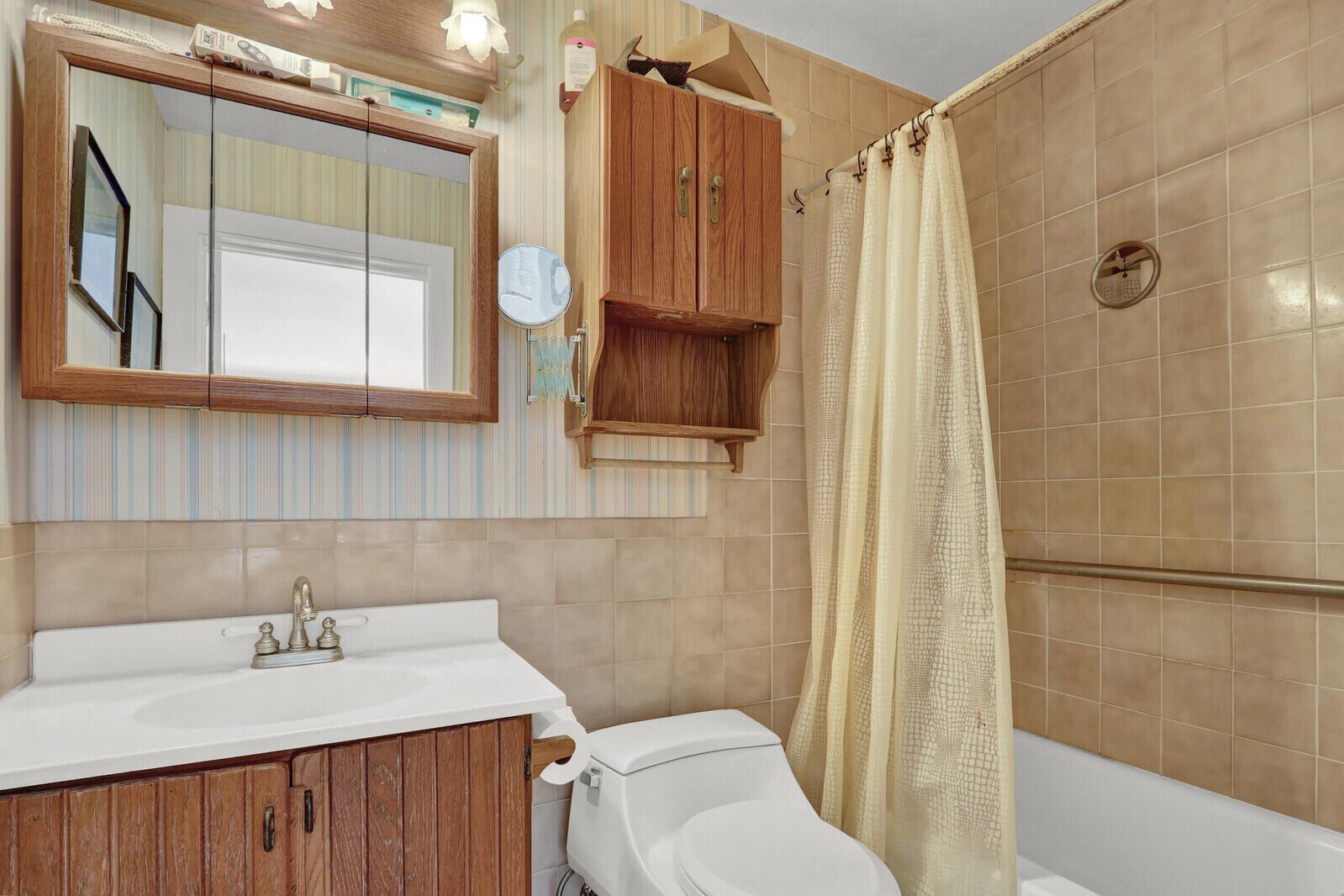 16324 Haynie Ln Jupiter, FL 33478