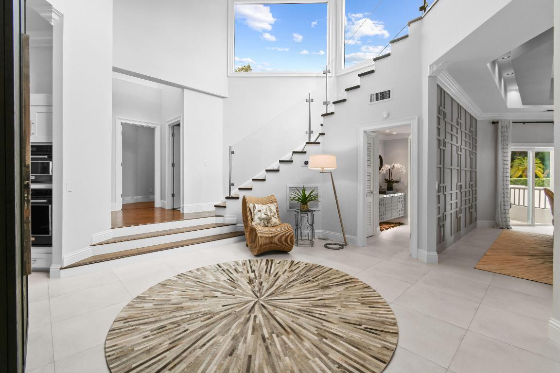 10561 SE Le Parc Jupiter, FL 33469