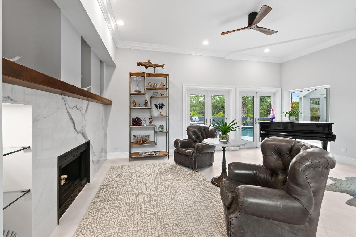 10561 SE Le Parc Jupiter, FL 33469