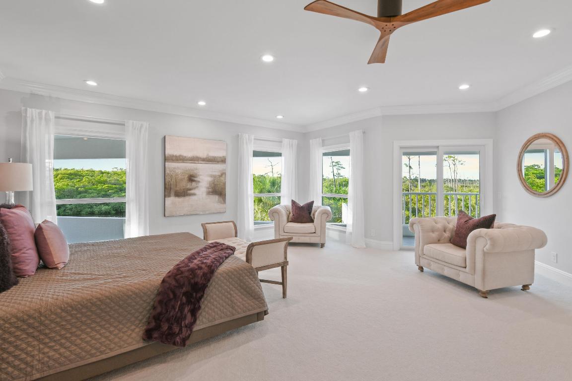 10561 SE Le Parc Jupiter, FL 33469