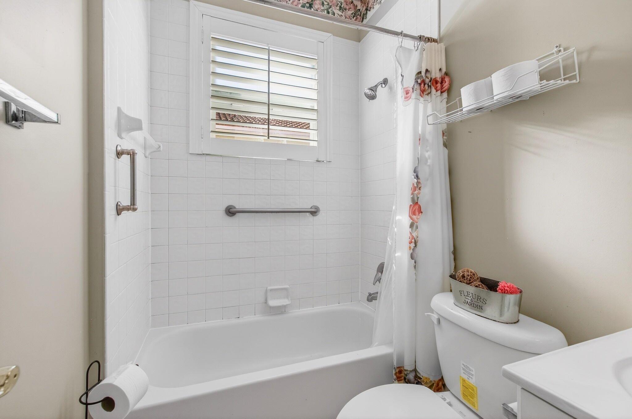 10845 Royal Caribbean Cir Boynton Beach, FL 33437