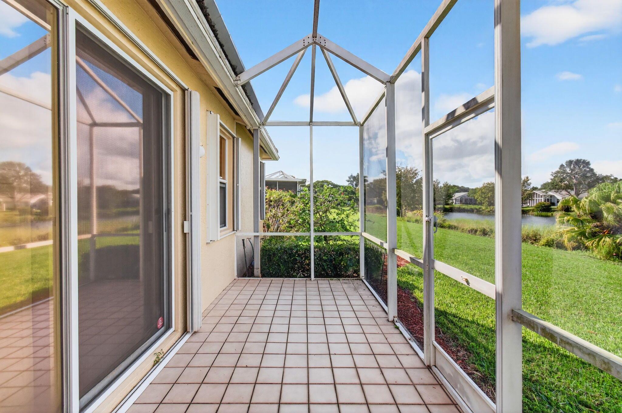 10845 Royal Caribbean Cir Boynton Beach, FL 33437