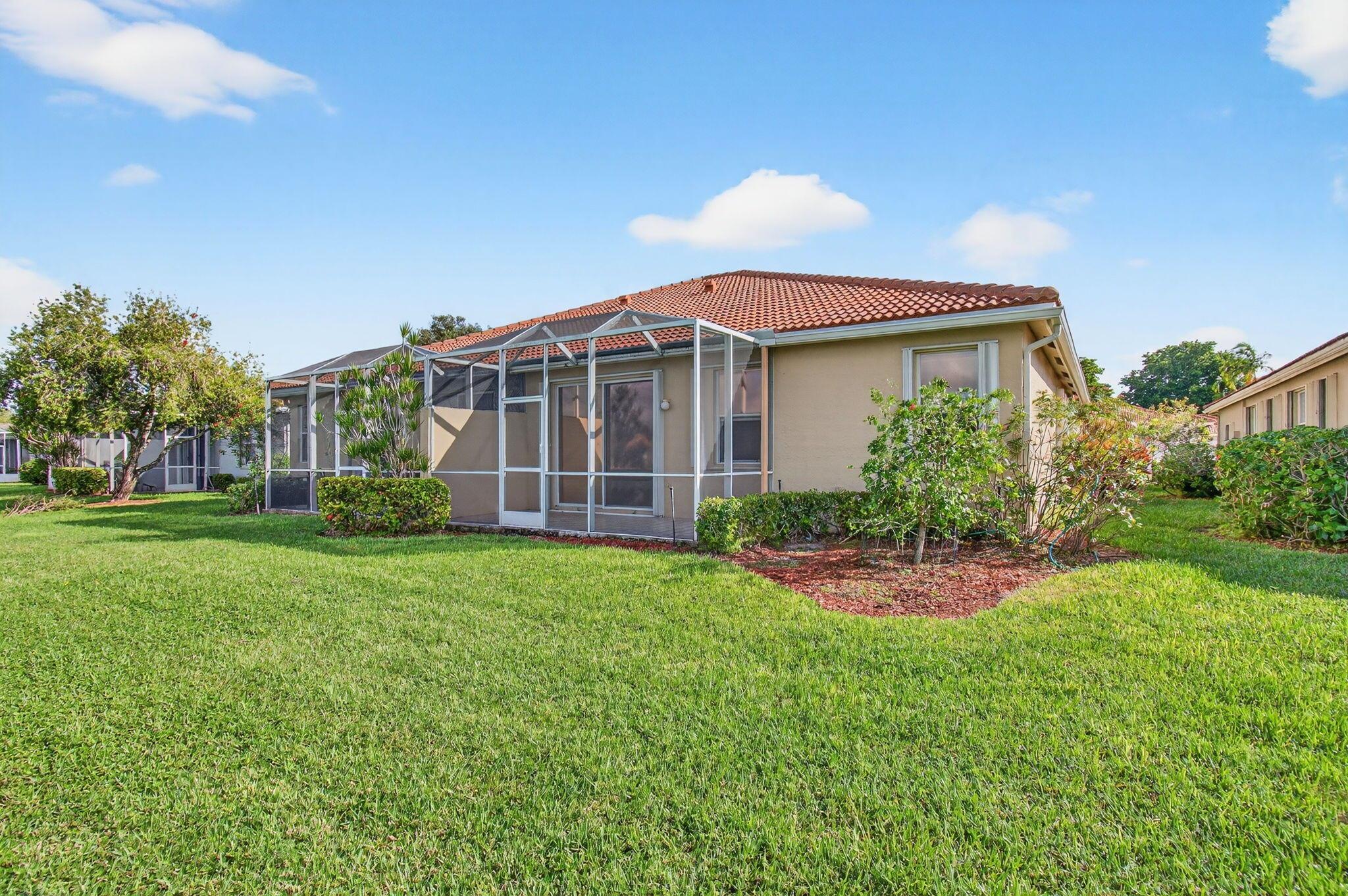 10845 Royal Caribbean Cir Boynton Beach, FL 33437