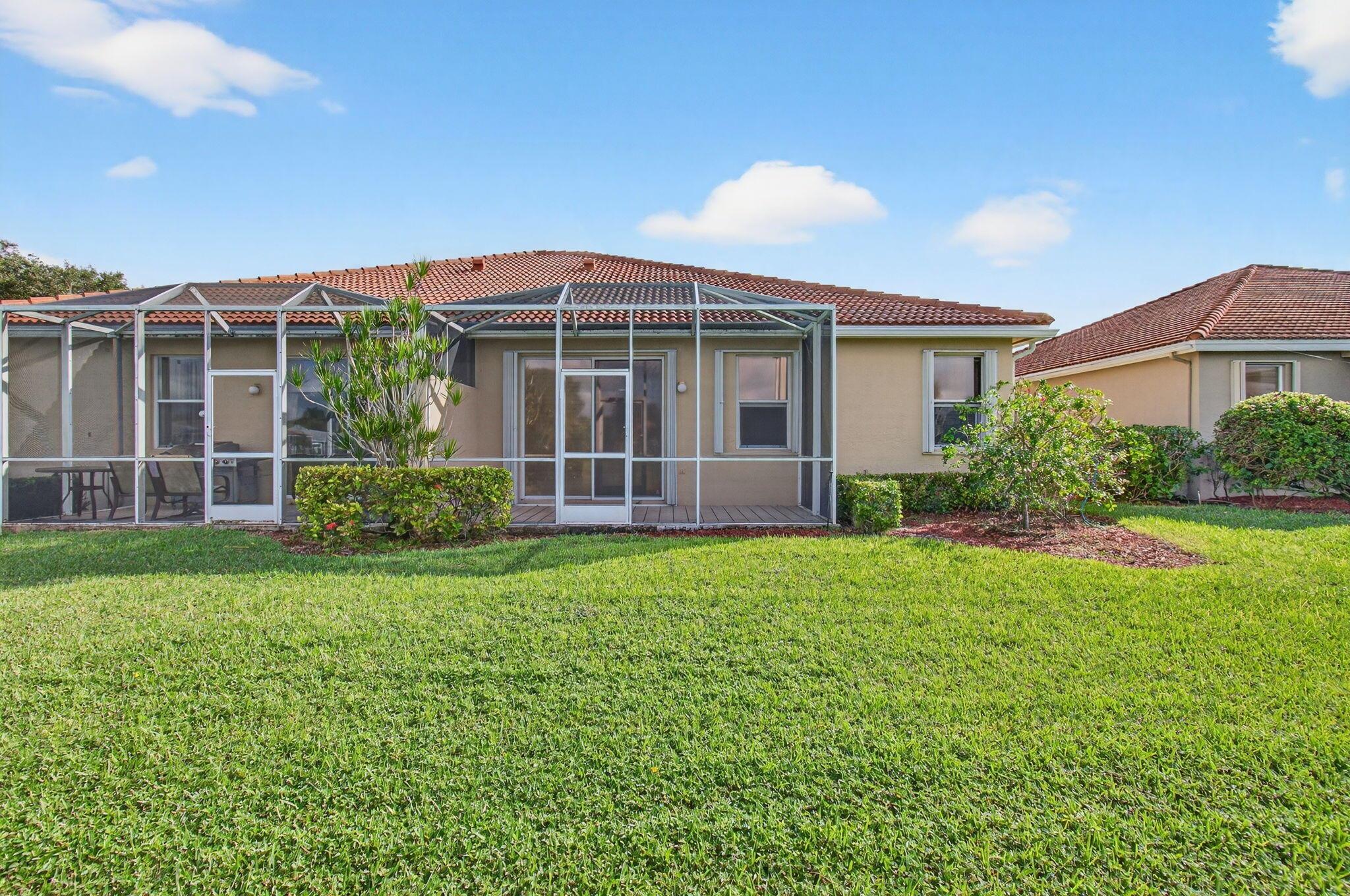 10845 Royal Caribbean Cir Boynton Beach, FL 33437