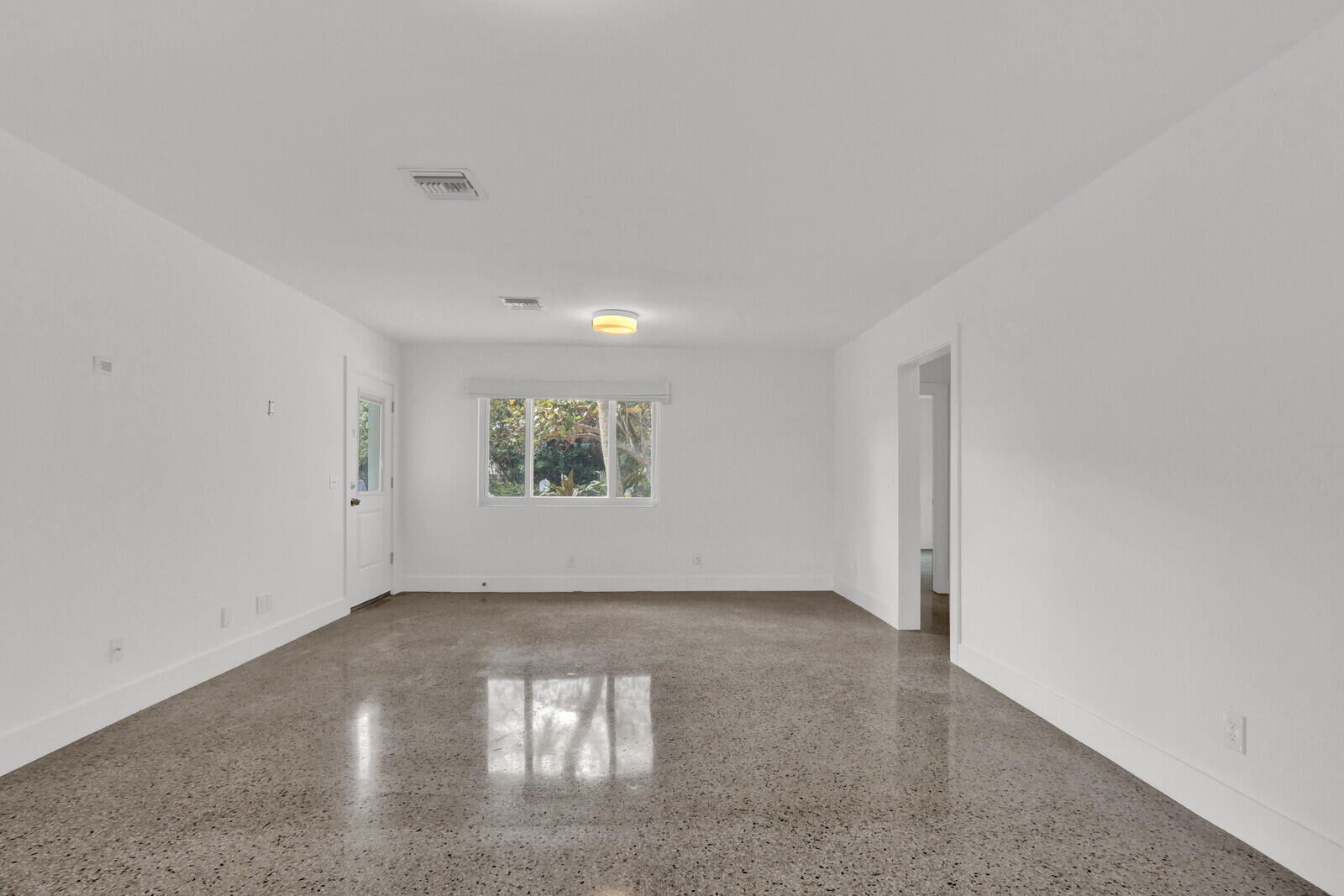 601 Paulina Jupiter, FL 33477