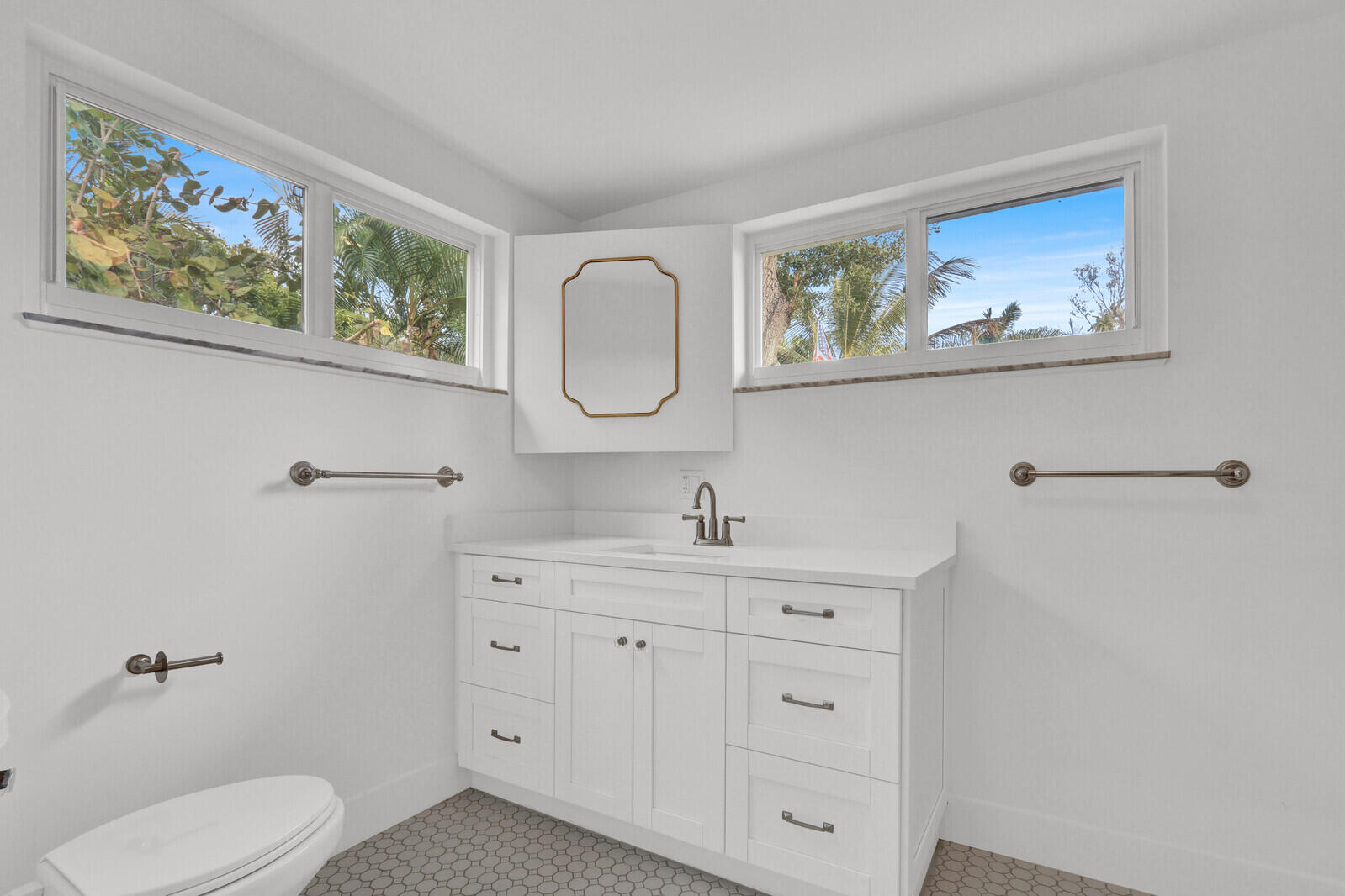 601 Paulina Jupiter, FL 33477