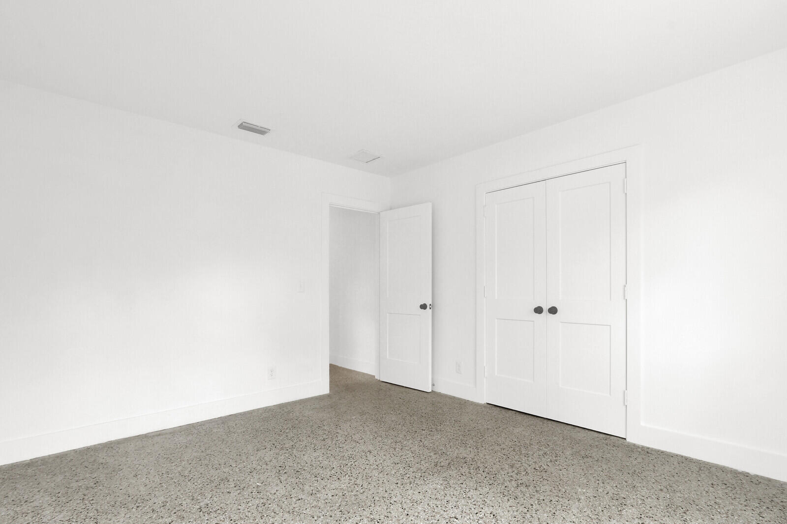 601 Paulina Jupiter, FL 33477