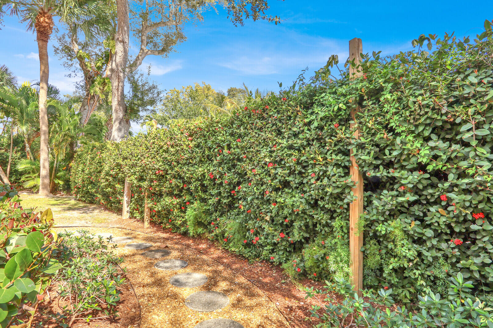 601 Paulina Jupiter, FL 33477