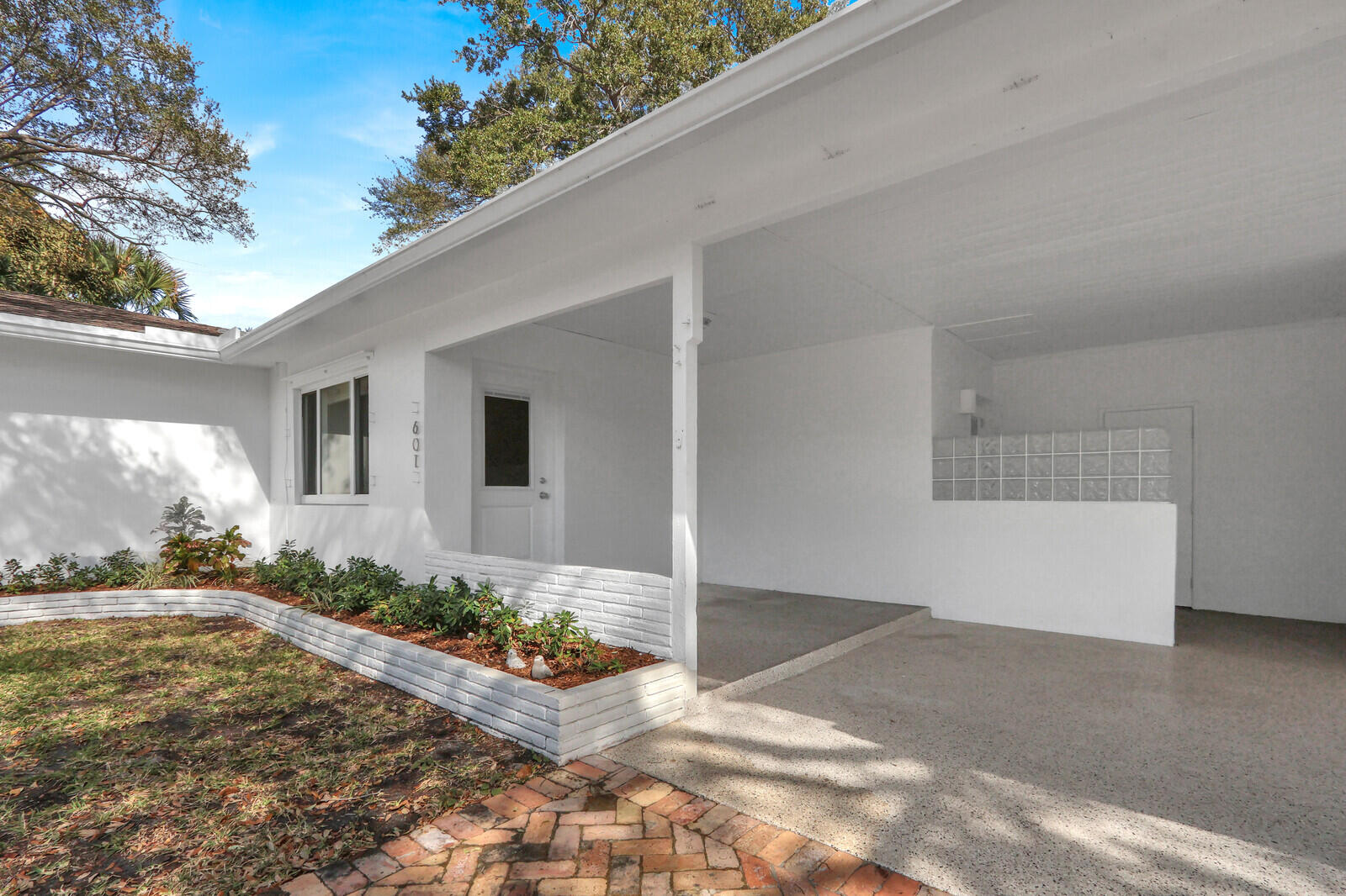 601 Paulina Jupiter, FL 33477