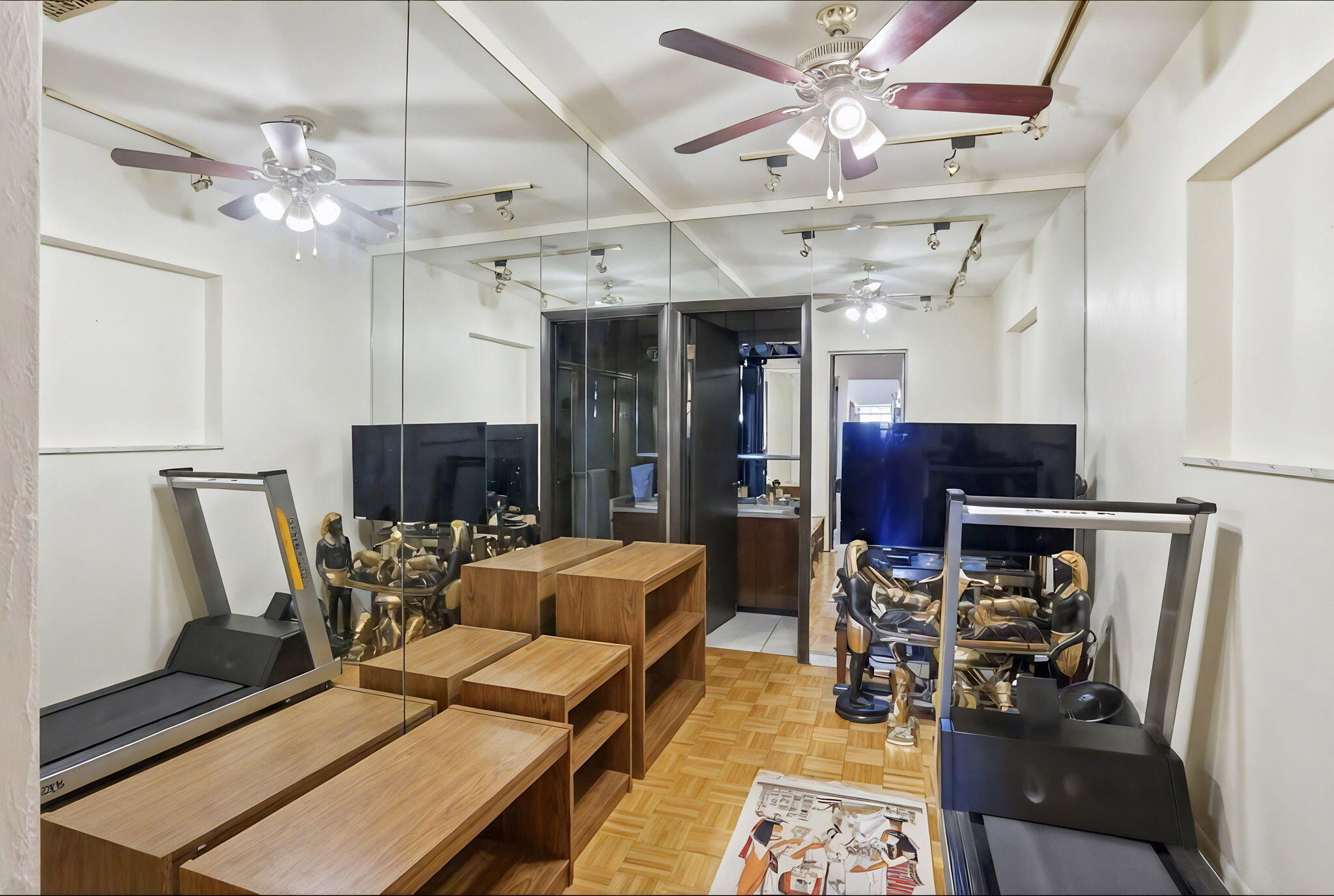 2850 NE 44th Lighthouse Point, FL 33064