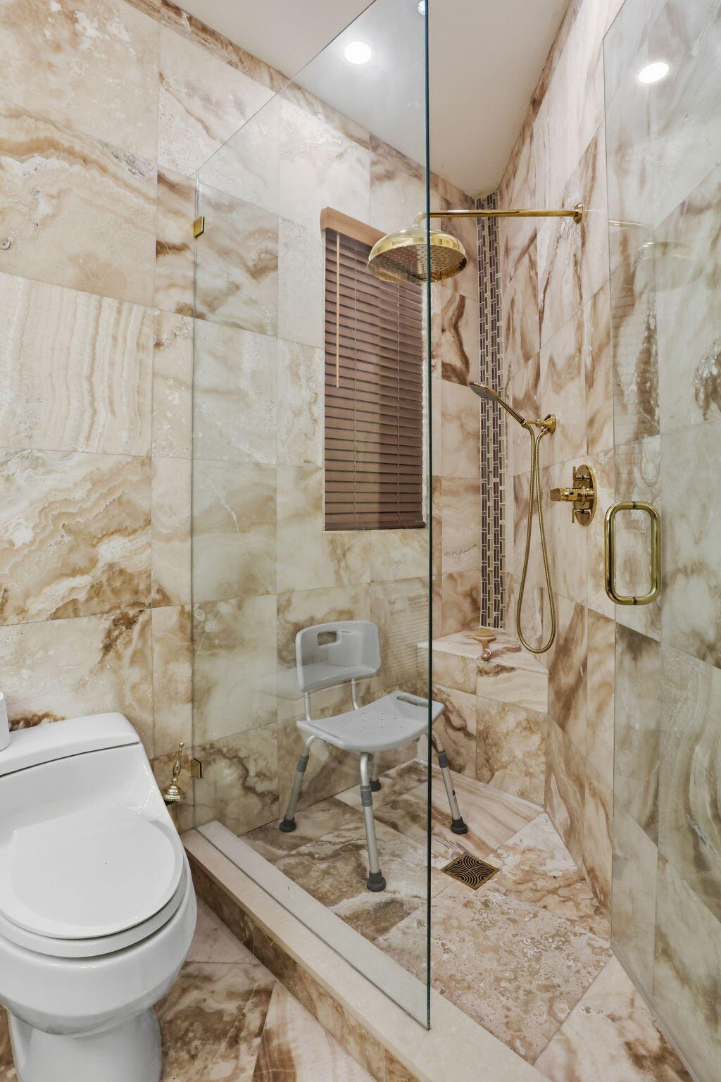 2850 NE 44th Lighthouse Point, FL 33064