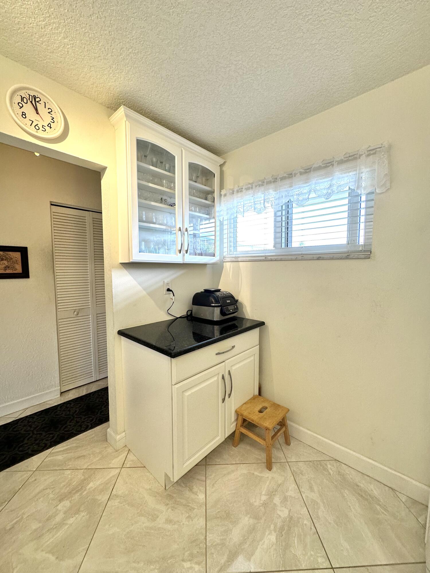 2562 N Garden #308 Lake Worth, FL 33461