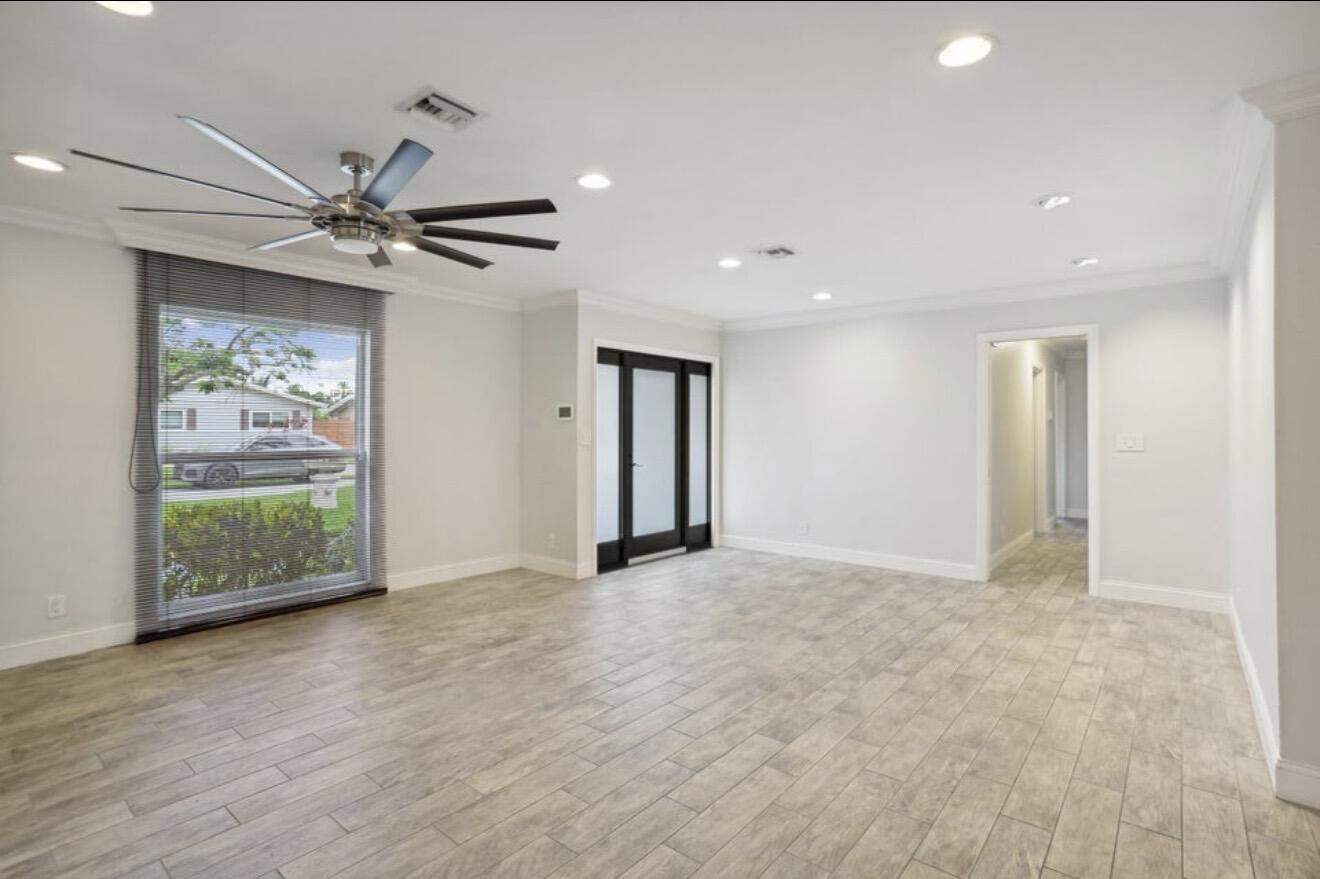 603 SE 7th Deerfield Beach, FL 33441