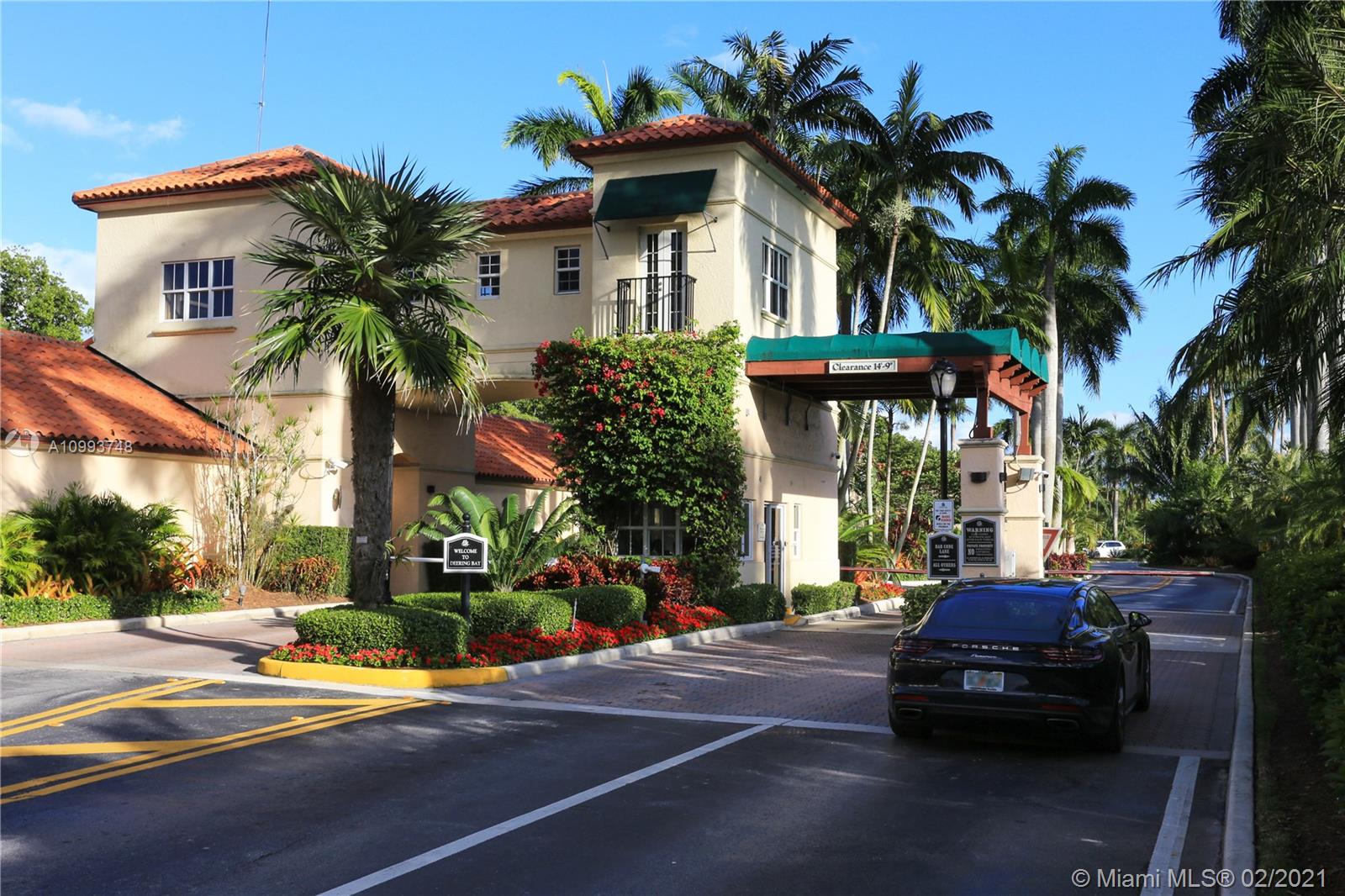 13633 Deering Bay Dr #215 Coral Gables, FL 33158