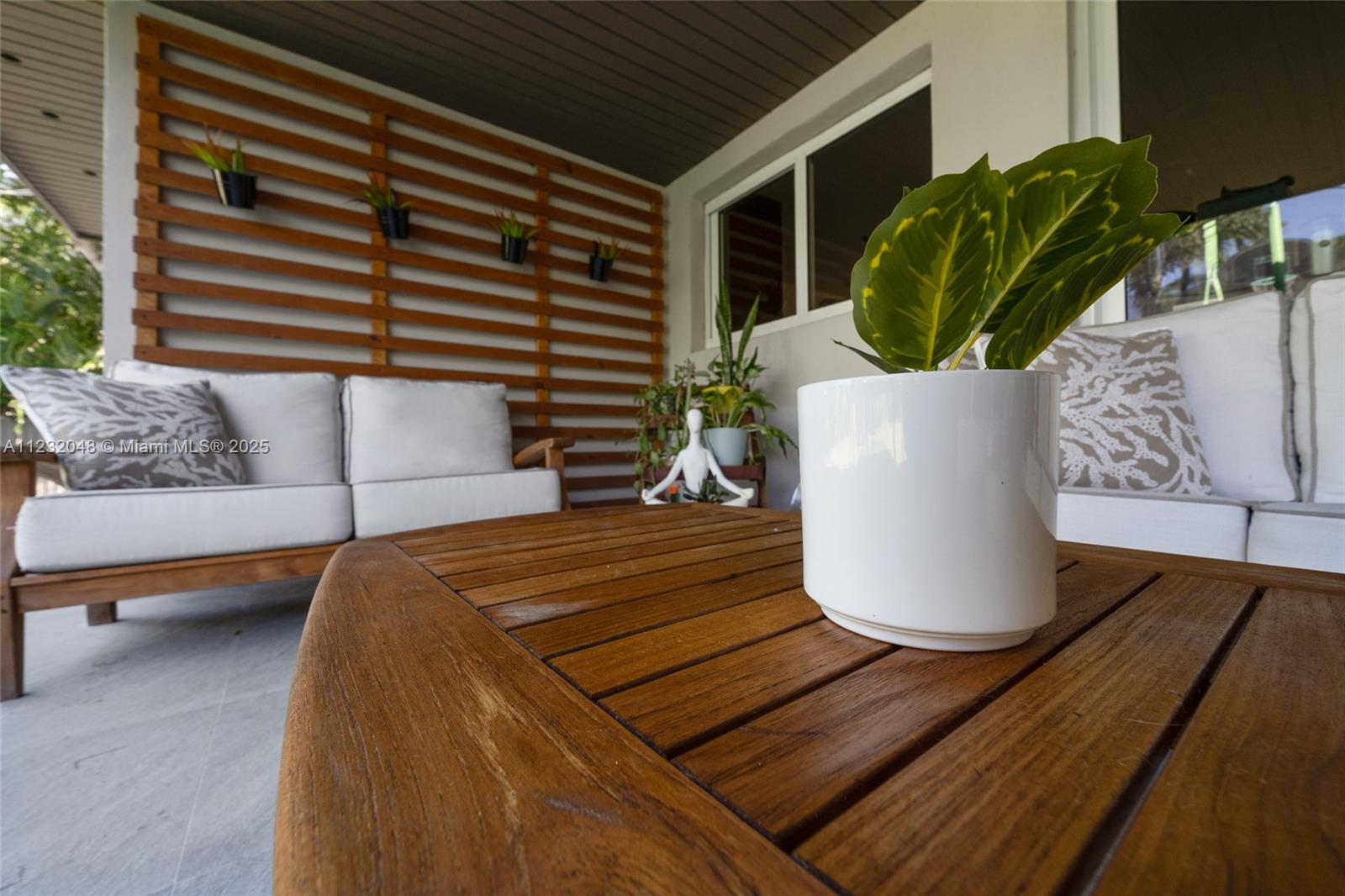 7544 SW 78th Ter,Miami, FL 33143