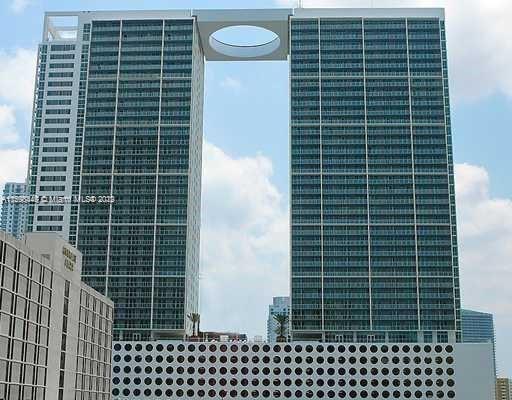 500 Brickell Ave #2207