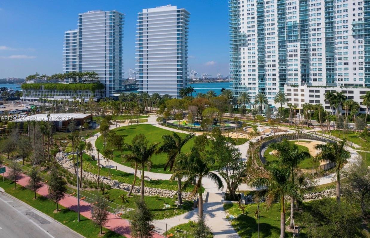 image The Floridian12