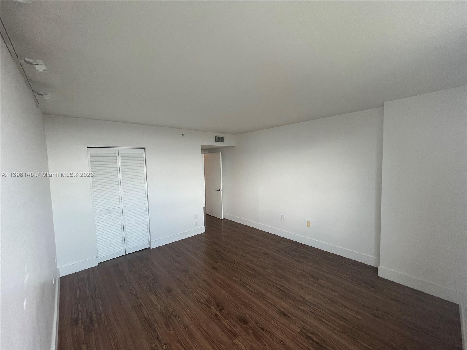 image The Floridian28