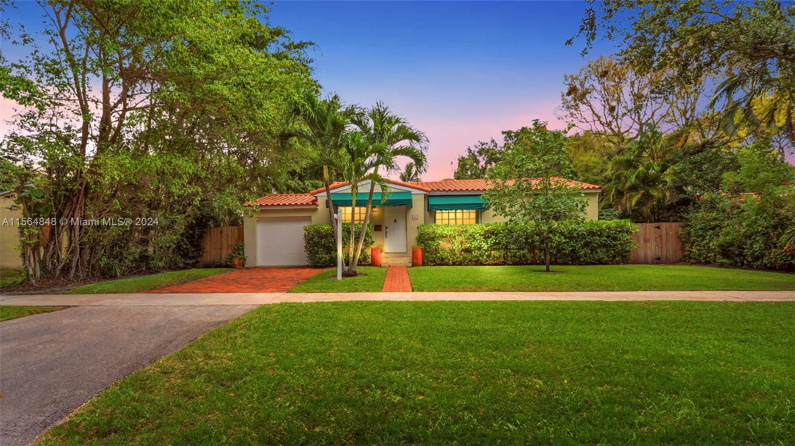 41 NW 107th St