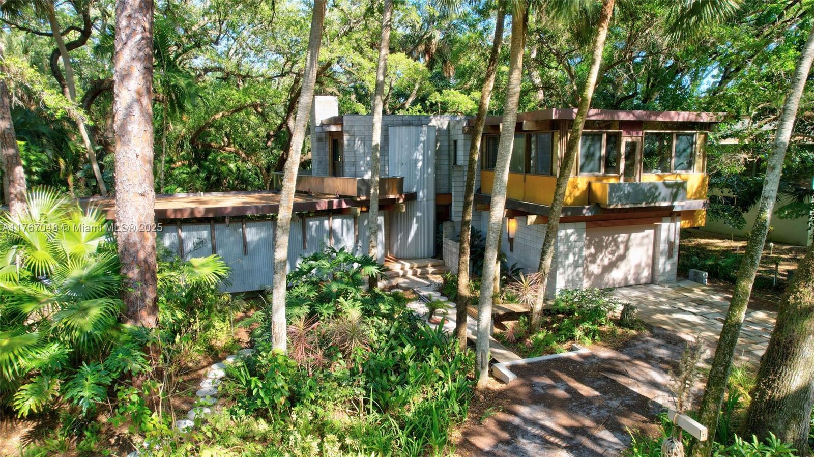2410 SW 29th Way Fort Lauderdale, FL 33312 2410 SW 29th Way Fort Lauderdale, FL 33312