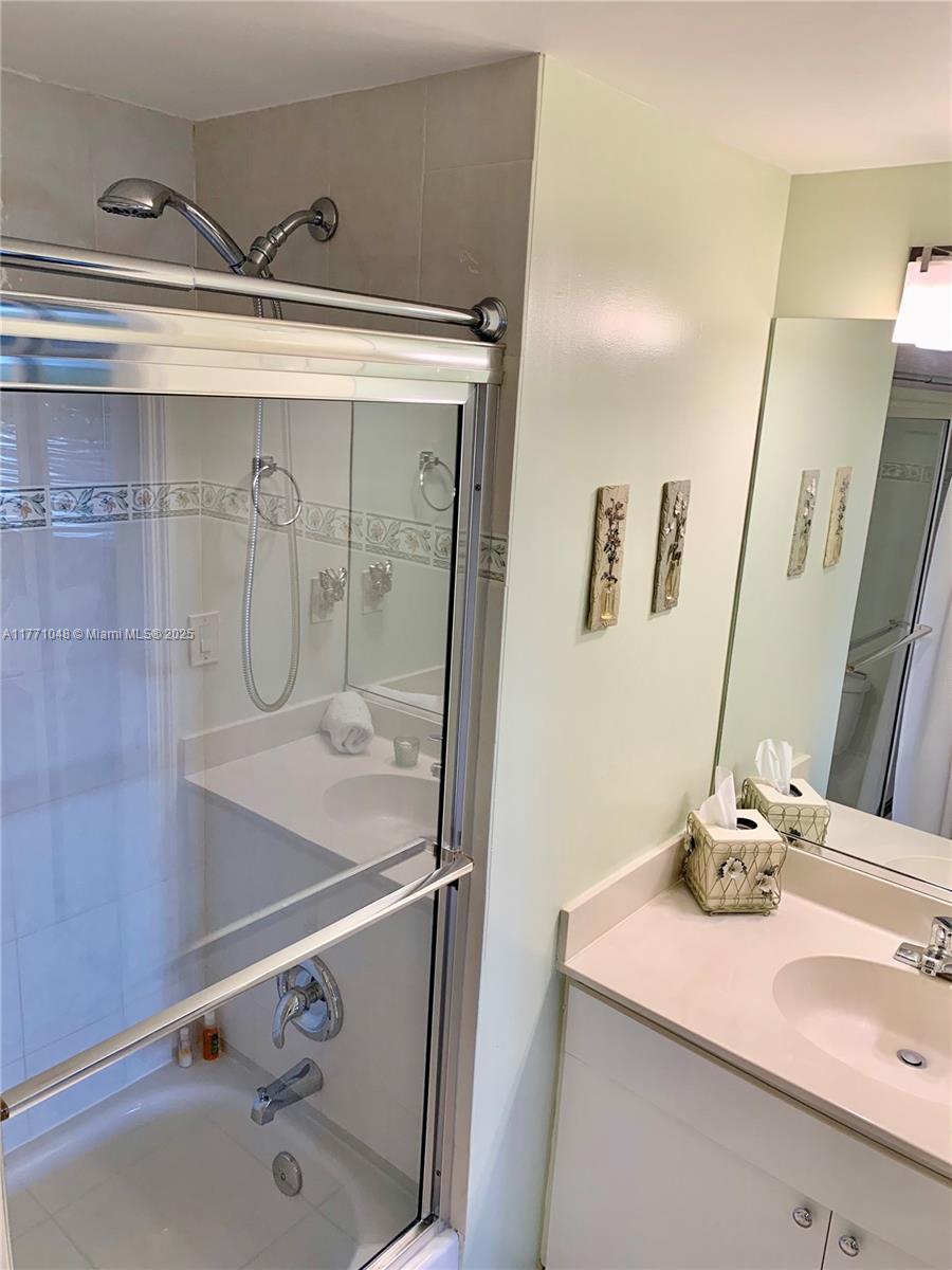 Undisclosed Address,Delray Beach, FL 33444