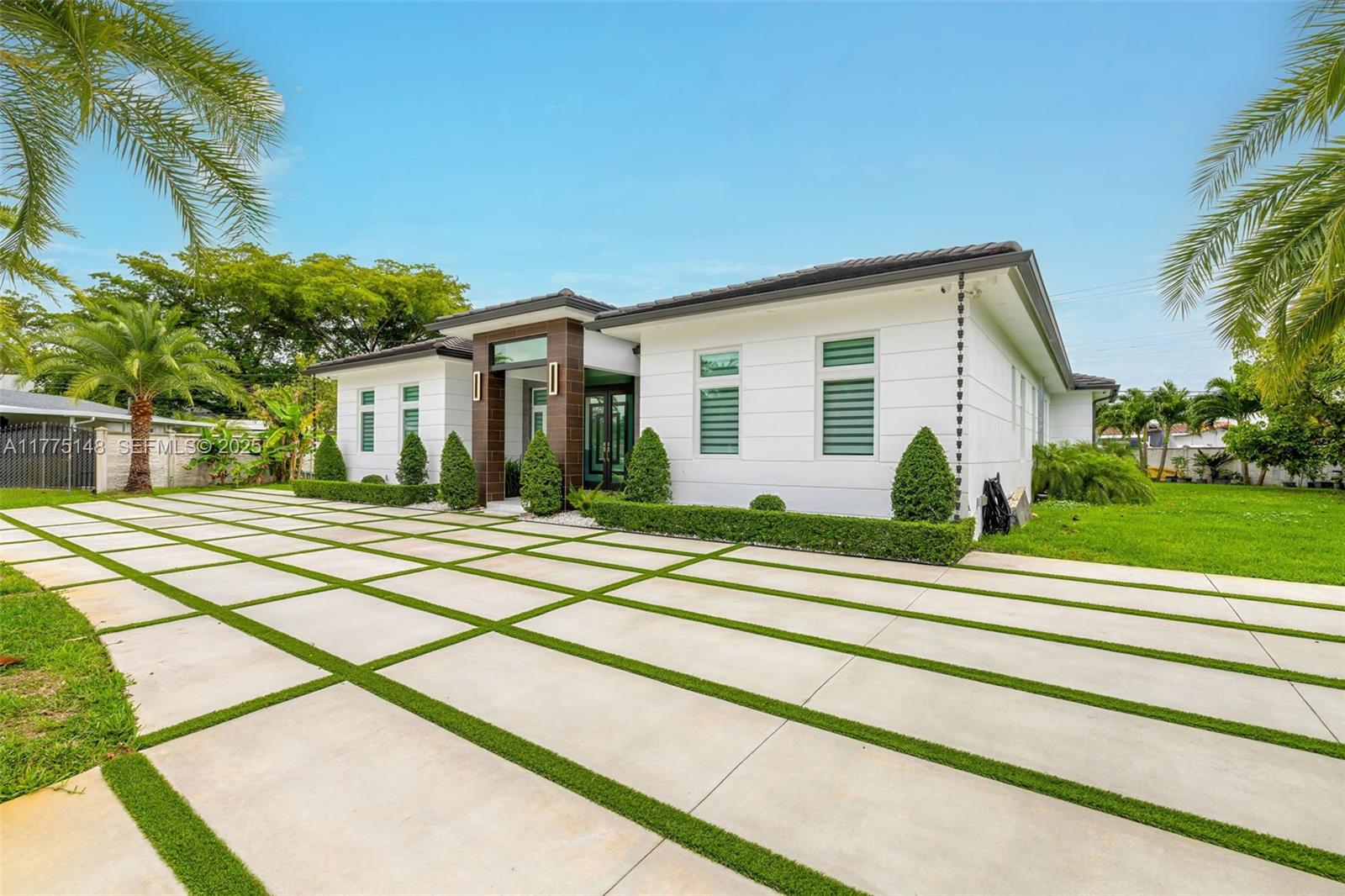 5815 SW 107th Pl Miami, FL 33173