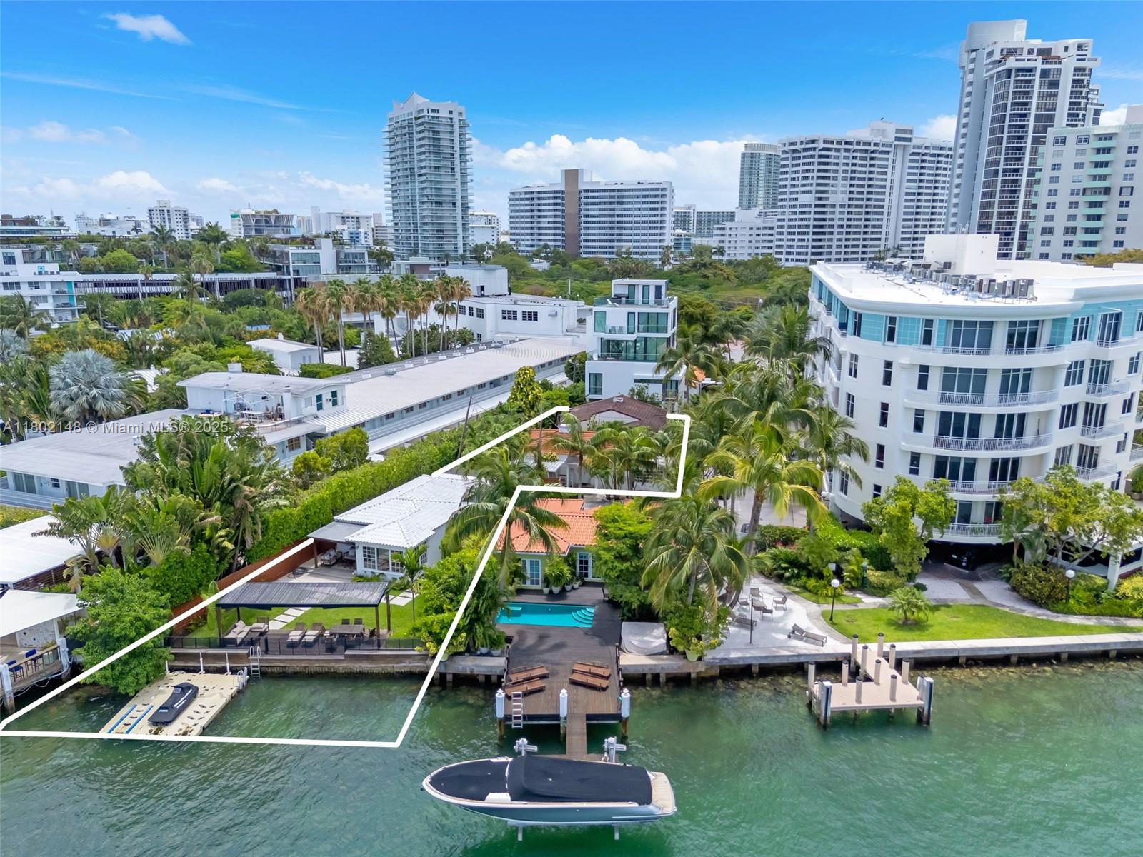 8-10 Century Ln Miami Beach, FL 33139 8-10 Century Ln Miami Beach, FL 33139