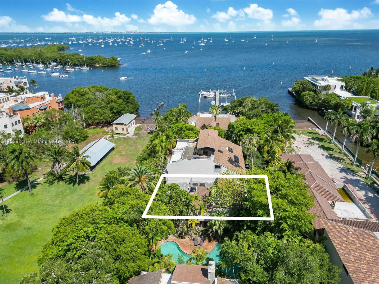 3169 Via Abitare Way #6 Miami, FL 33133 3169 Via Abitare Way #6 Miami, FL 33133