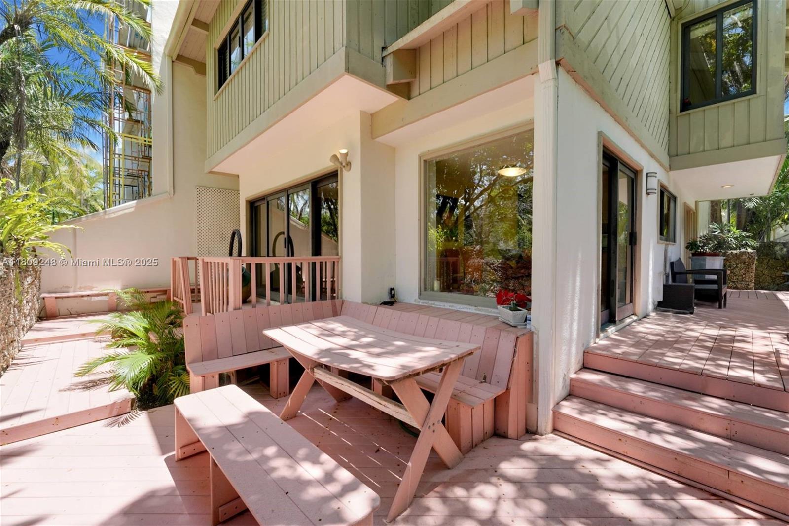 3169 Via Abitare Way #6 Miami, FL 33133 3169 Via Abitare Way #6 Miami, FL 33133