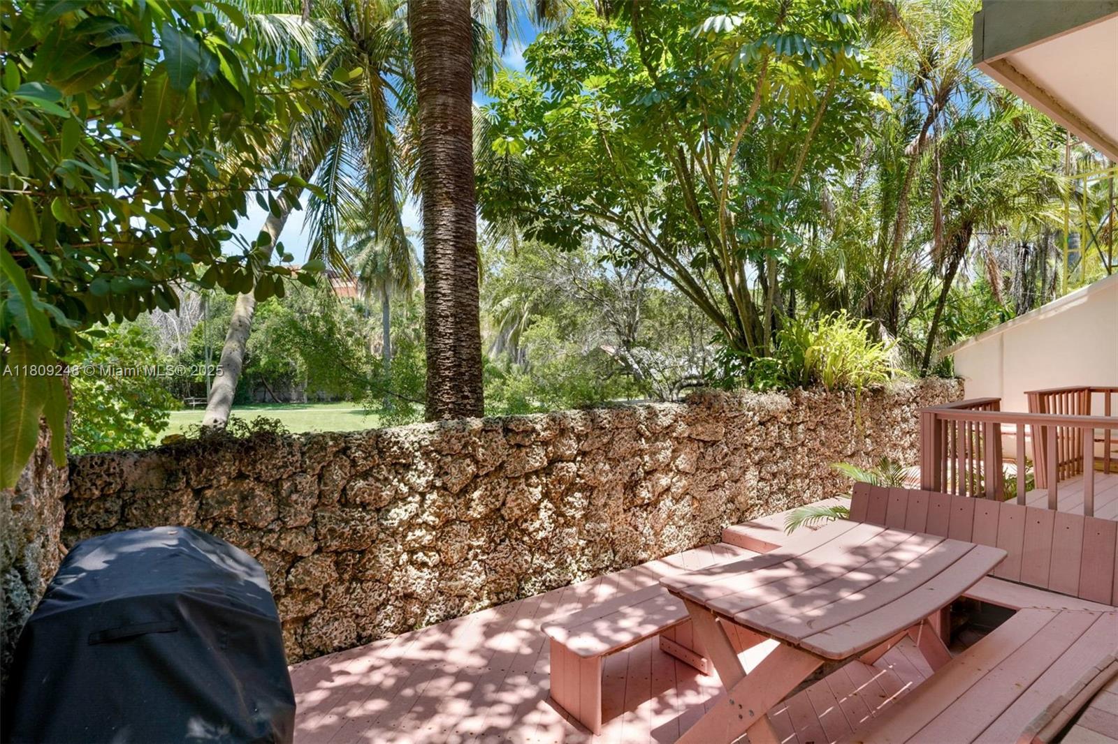 3169 Via Abitare Way #6 Miami, FL 33133 3169 Via Abitare Way #6 Miami, FL 33133